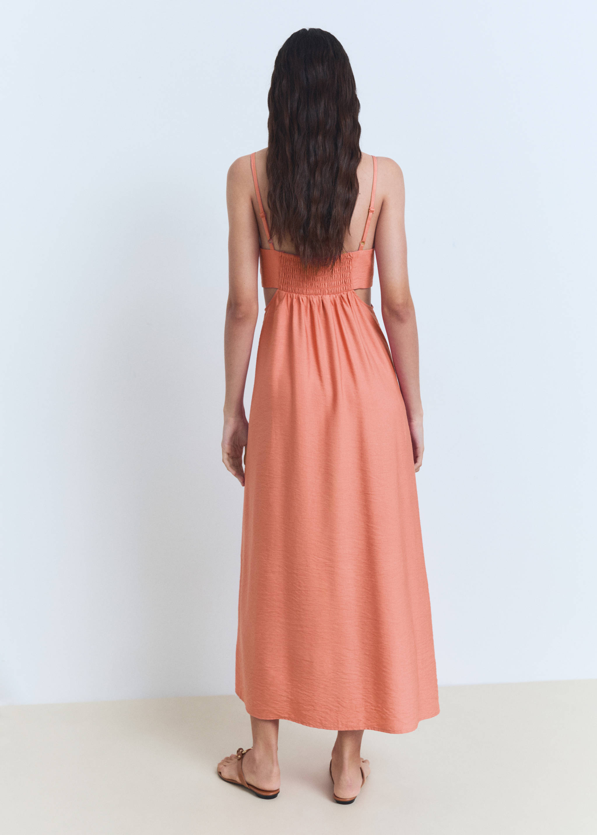 Cut-out midi-jurk - Achterkant van het artikel