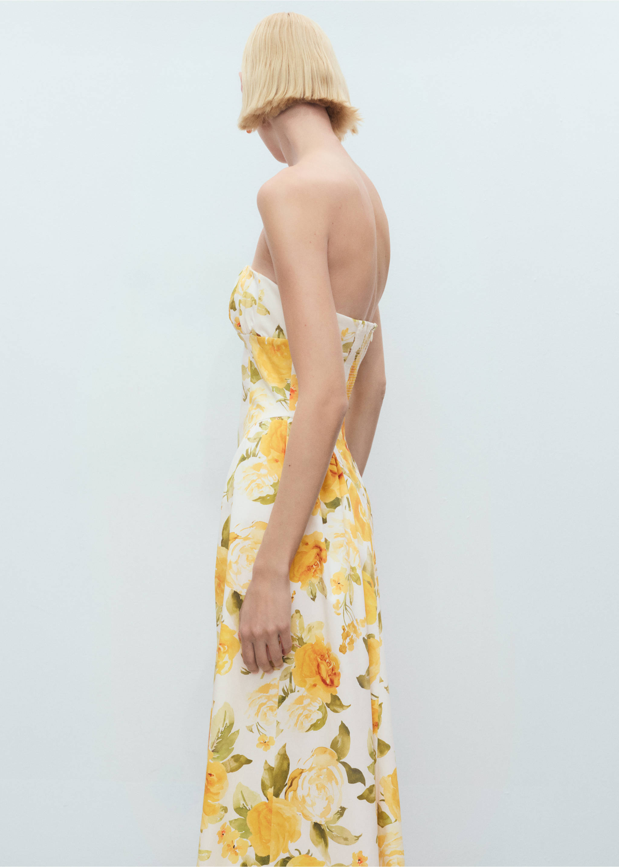 Floral midi-dress with gathered neckline - Details of the article 3, Yellow. Ref: 87009083-00.