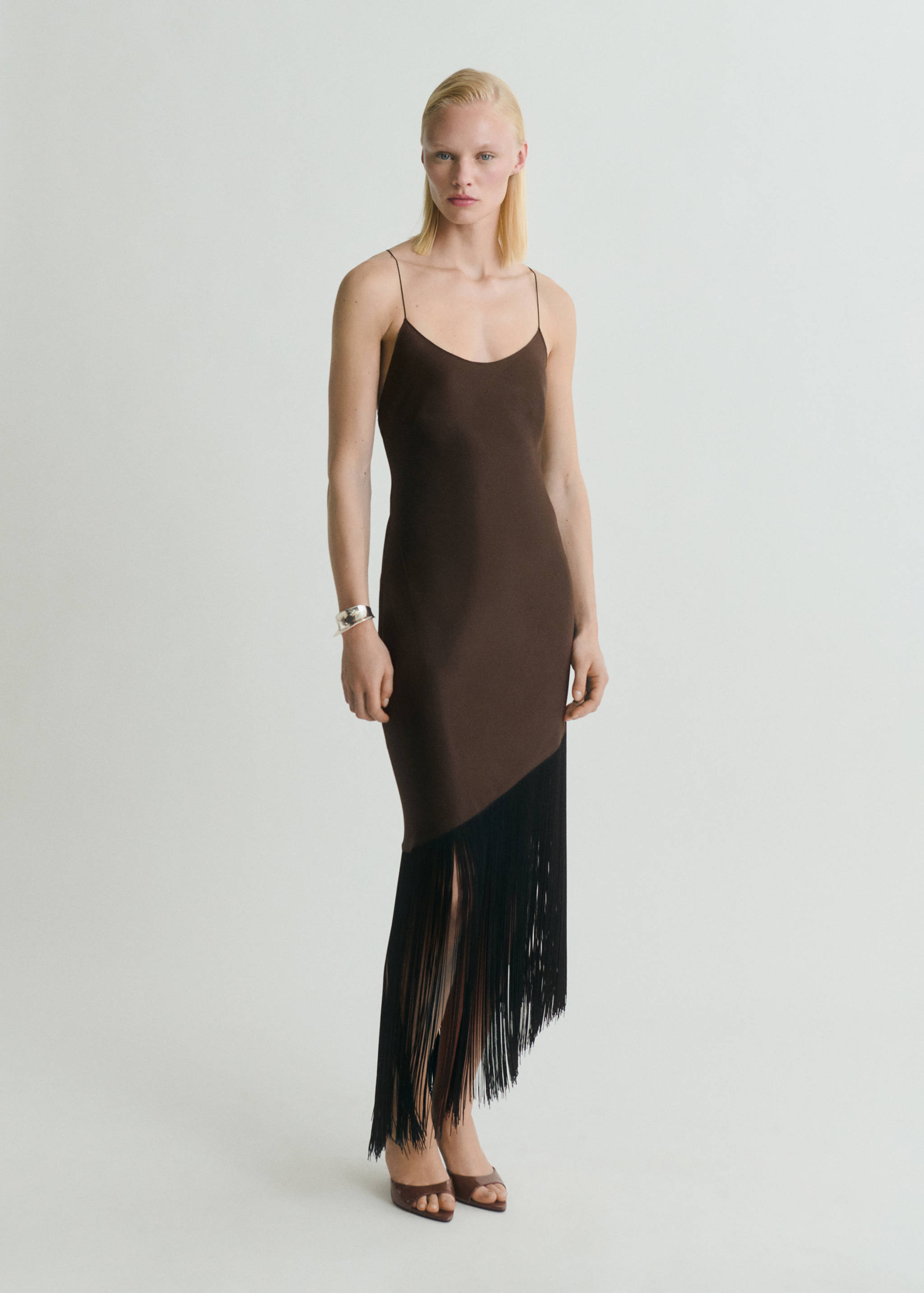 Asymmetrical satin dress with fringes - General plane