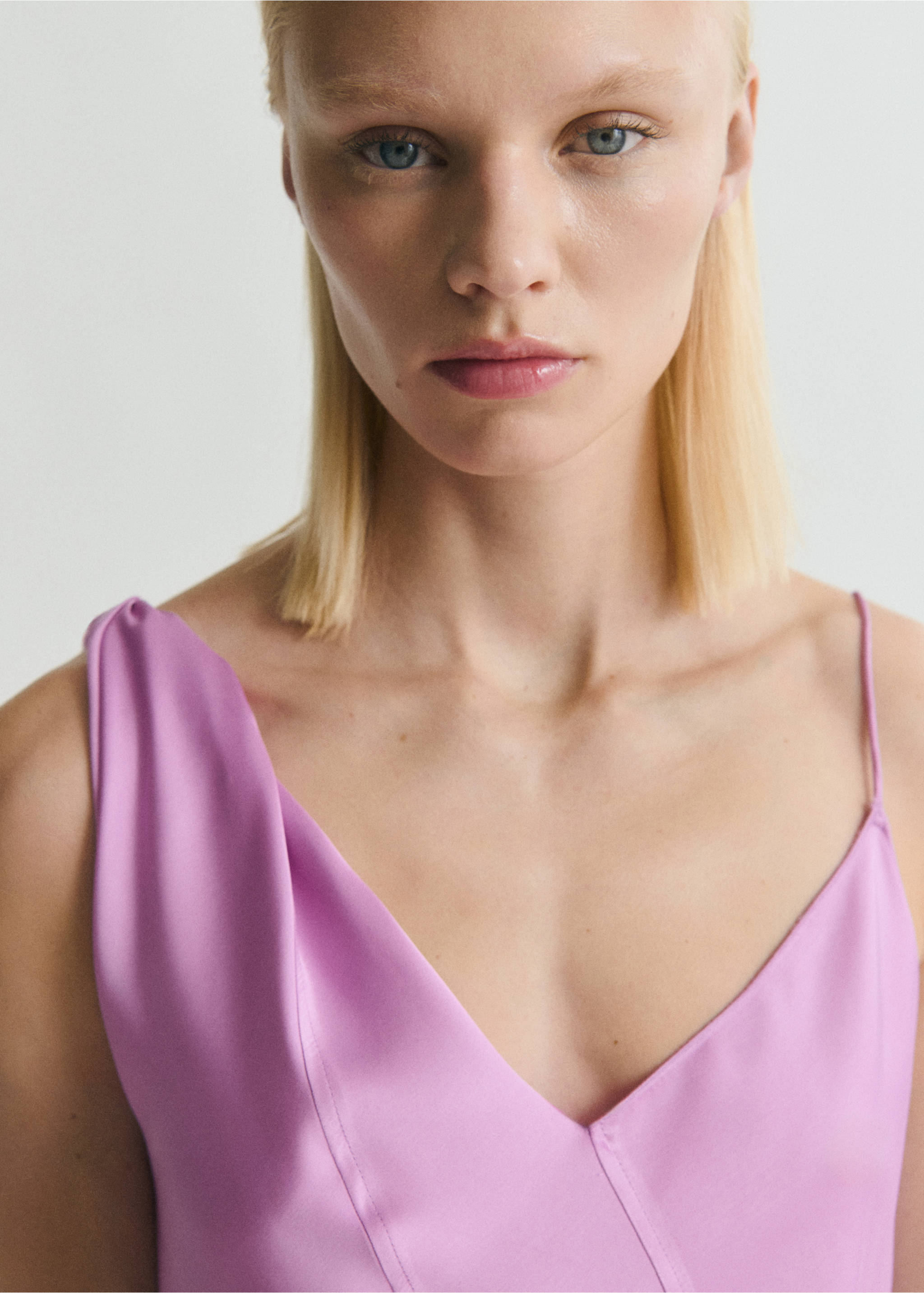 Asymmetrical satin dress - Details of the article 1, Light/Pastel Purple. Ref: 87009093-00.