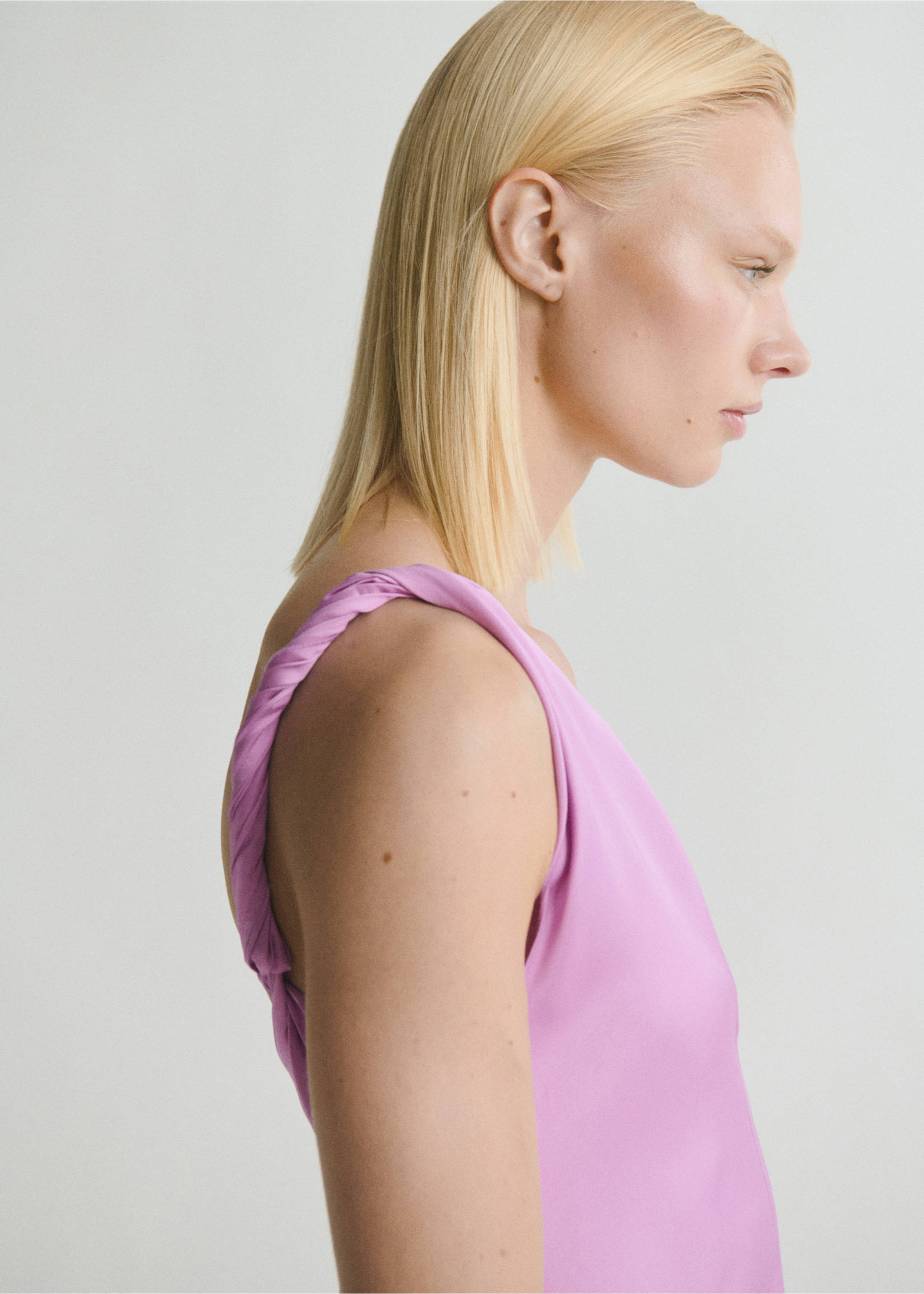 Asymmetrical satin dress - Details of the article 2, Light/Pastel Purple. Ref: 87009093-00.