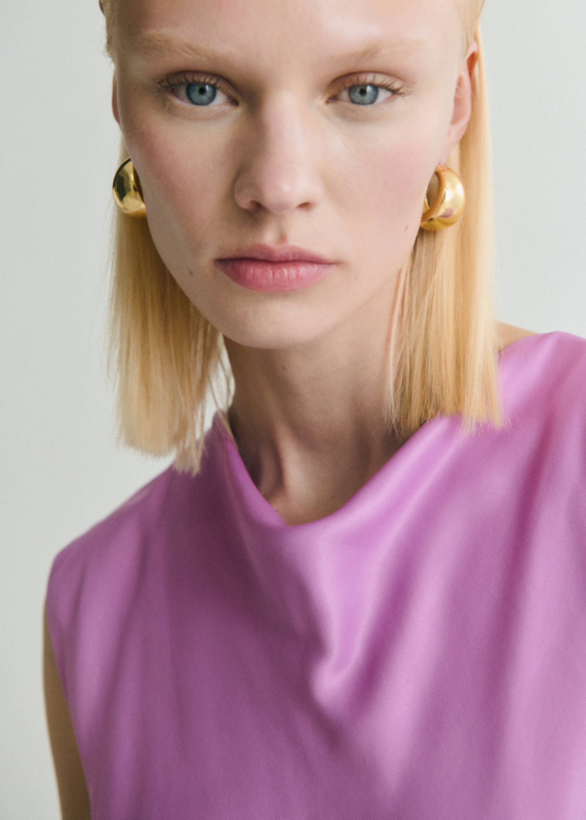 Satin midi dress - Details of the article 1