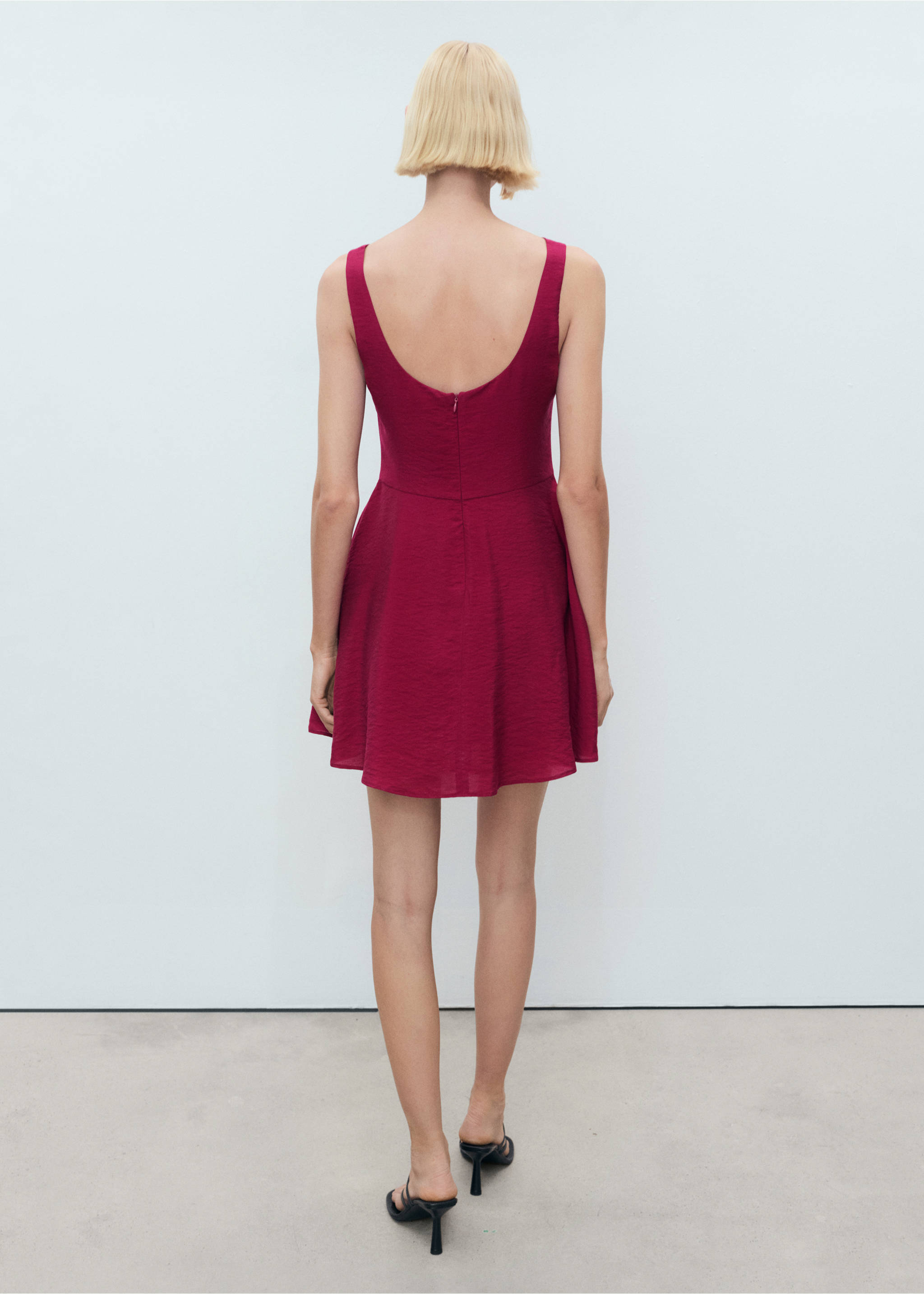 Vestido curto evasé - Verso do artigo, Vermelho. Ref: 87009096-00.