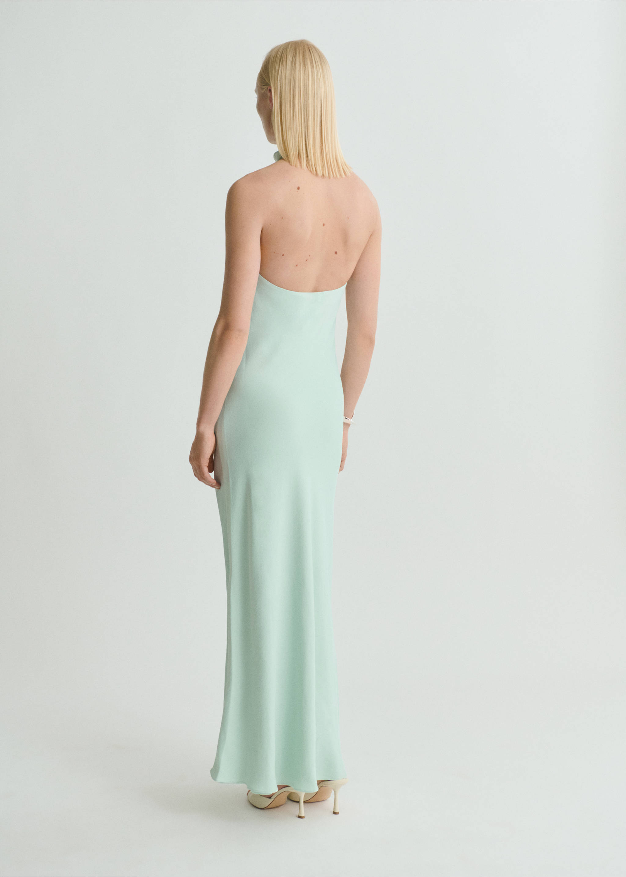 Satin halter neck dress - Reverse of the article, Aqua Green. Ref: 87009097-00.