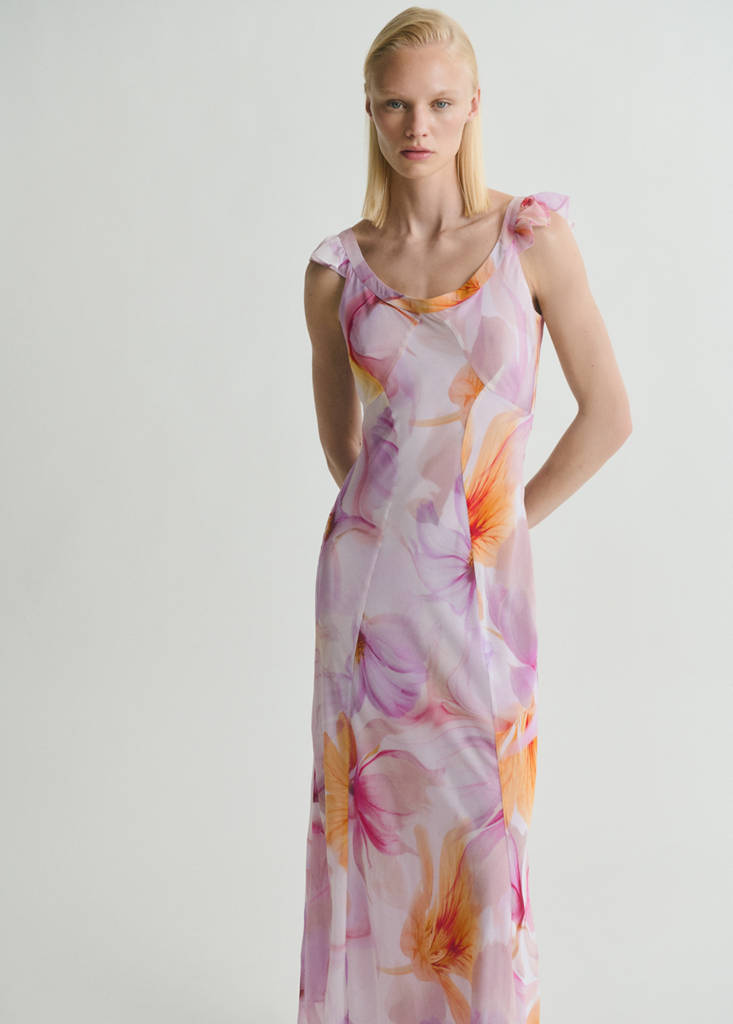 mango purple ruffle dress Mango + Ruffles Flowy Dress