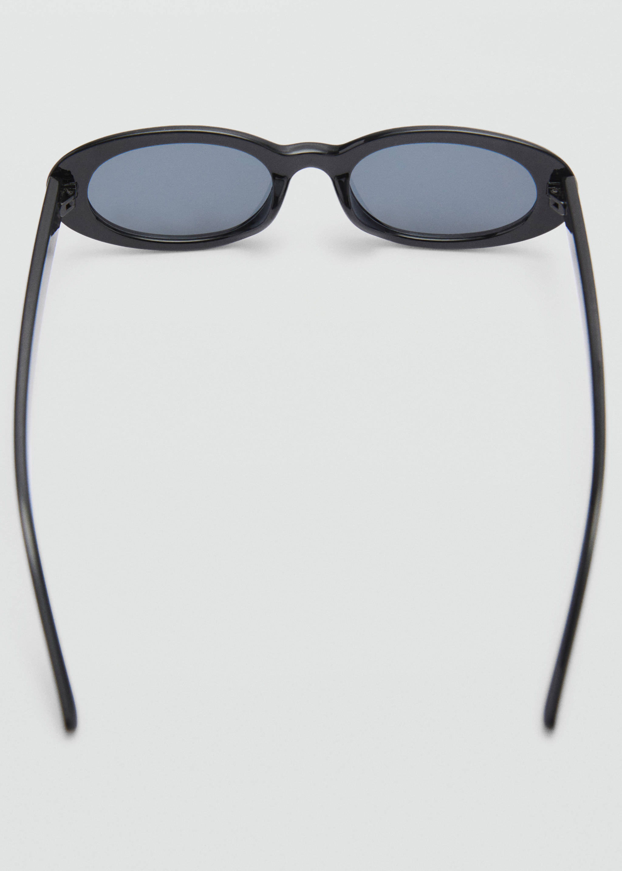 Sonnenbrille mit ovaler Fassung - Detail des Artikels 1