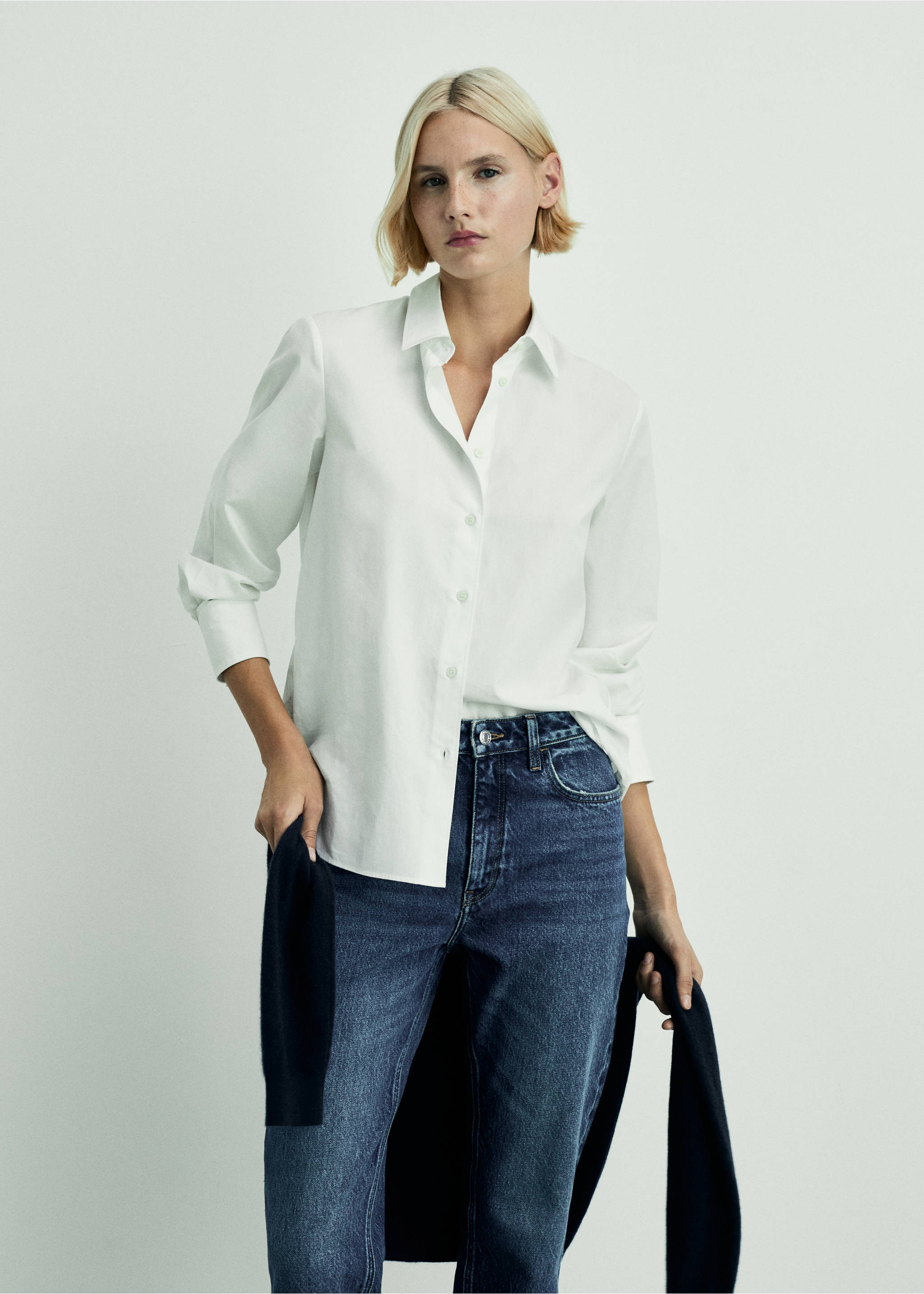 Jean Mom2000 mom taille haute - Détail de l'article 1, Bleu foncé. Ref: 87010241-00.