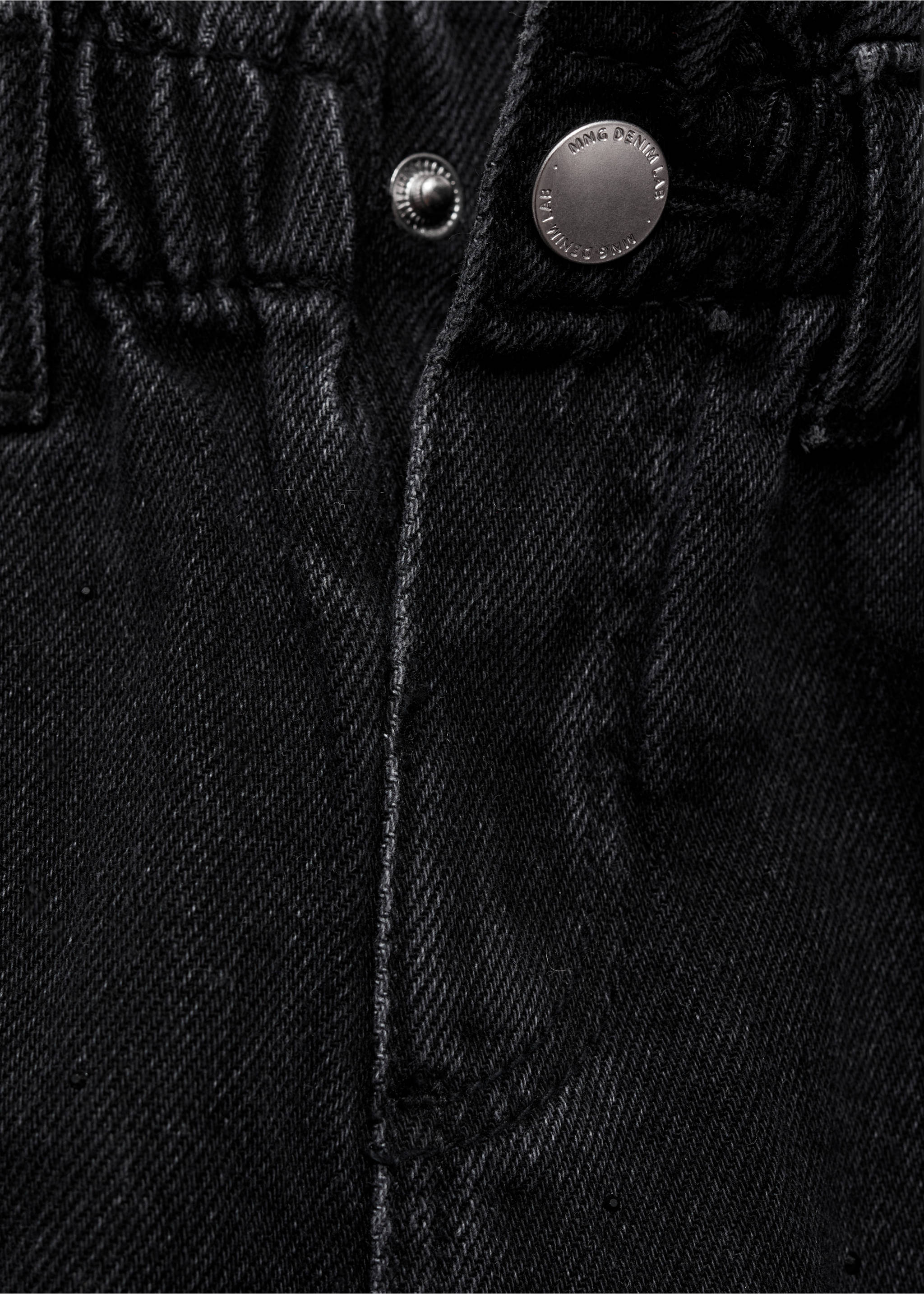 Dżinsy paperbag z błyszczącymi aplikacjami - Szczegóły artykułu 8, Czarny. Ref: 87010242-00.