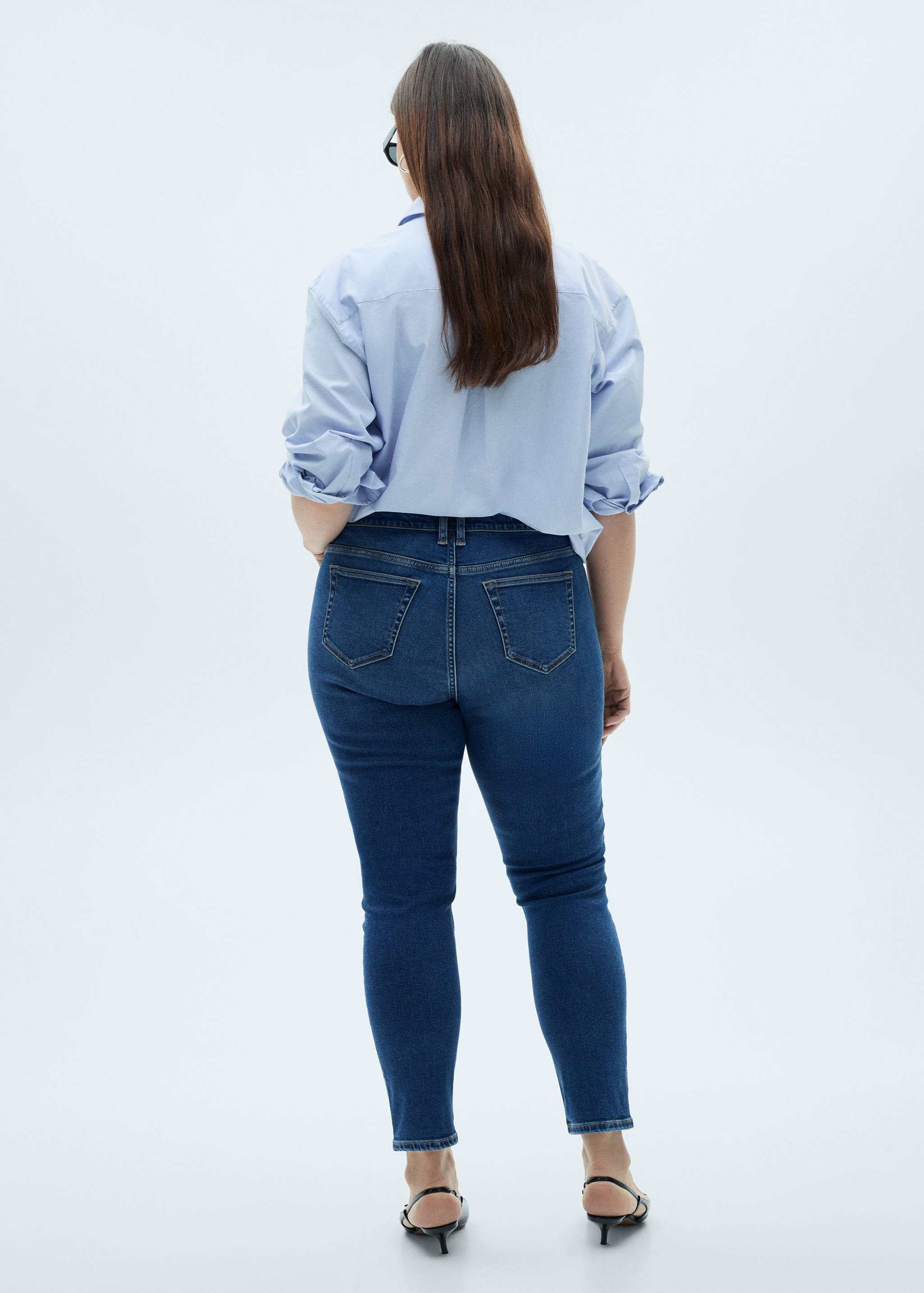Mid-rise skinny jeans - Details of the article 4