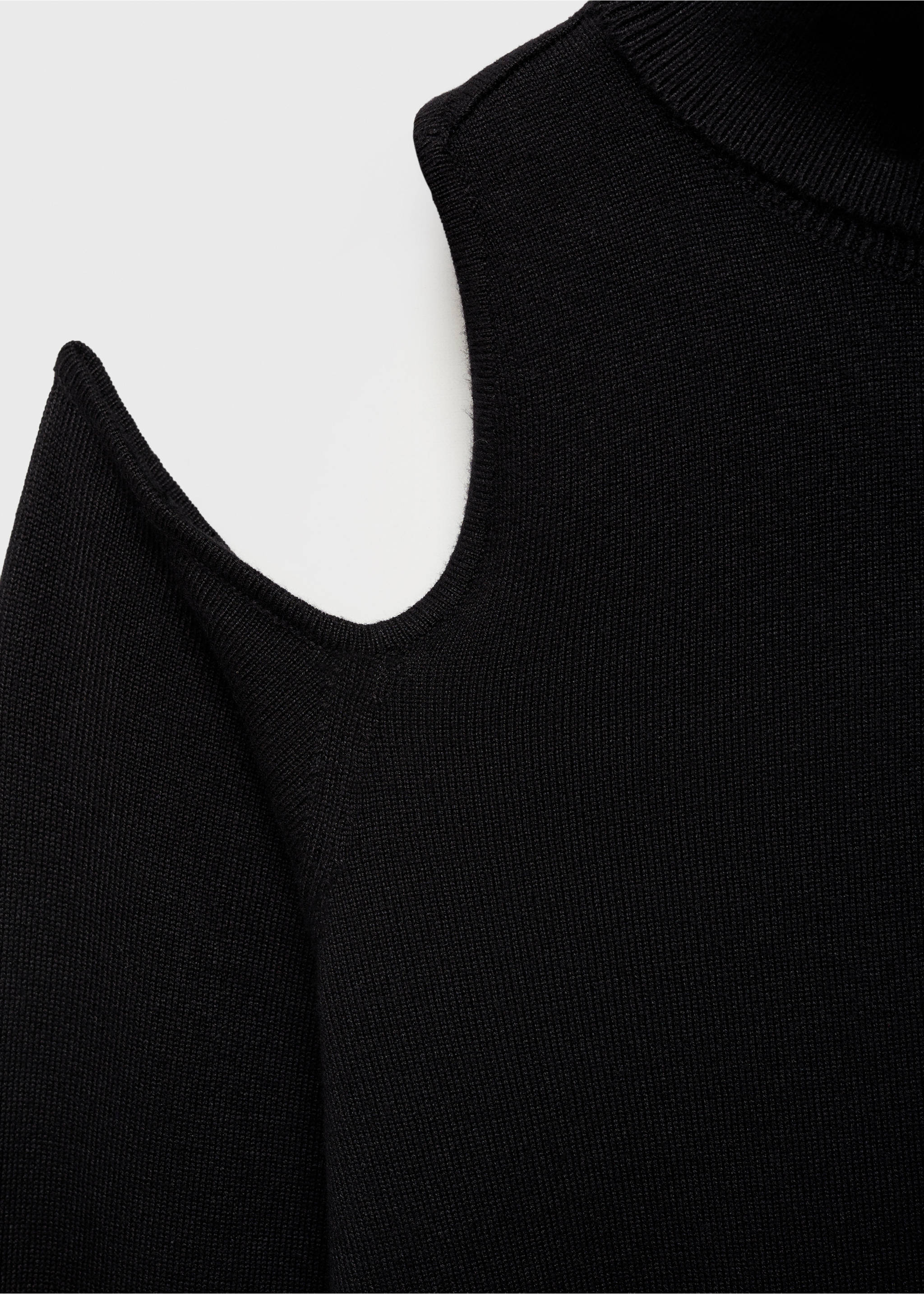 Pull-over asymétrique ouverture épaule - Détail de l'article 8, Noir. Ref: 87010250-00.