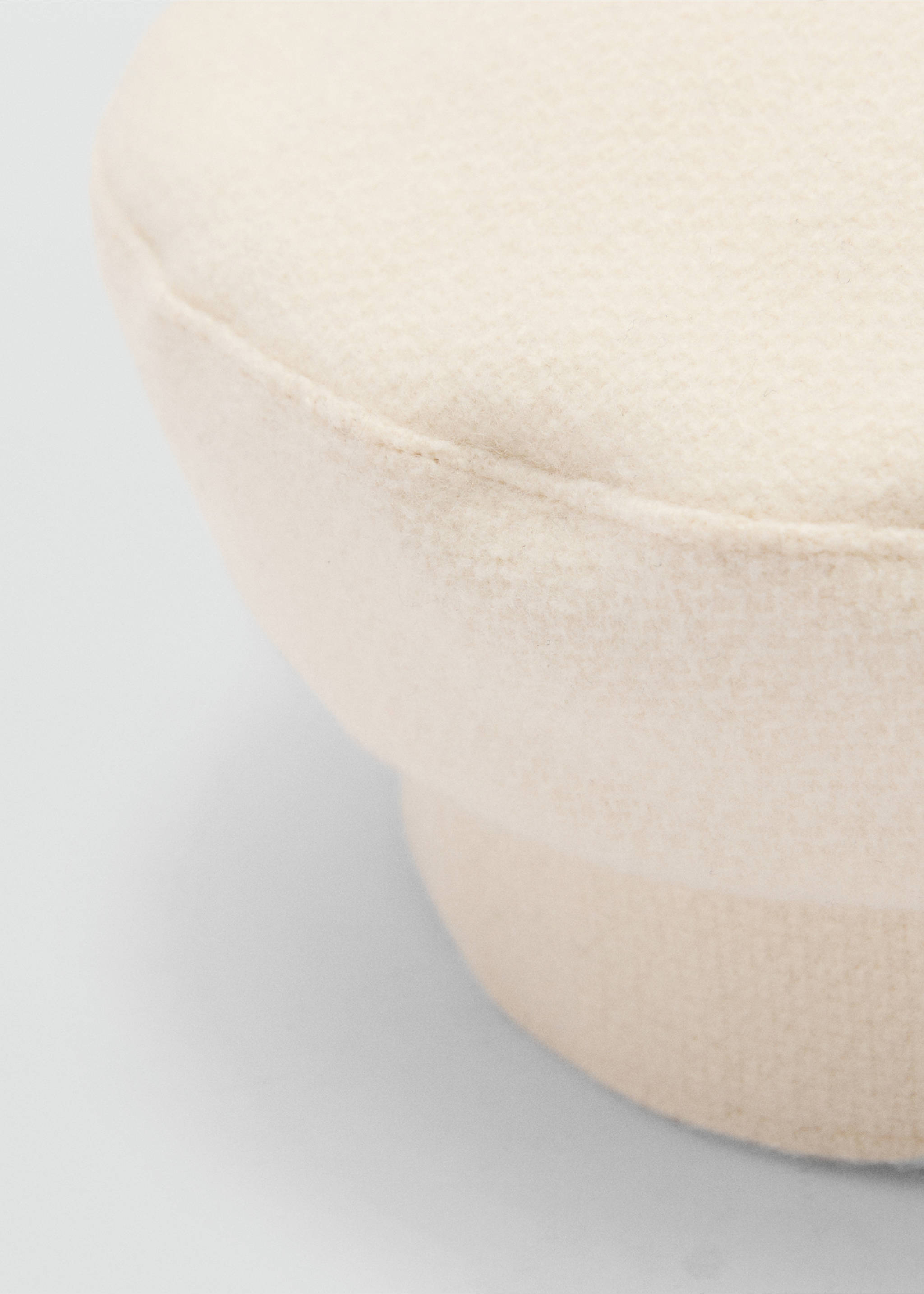 Plain baker cap - Details of the article 1, Ecru. Ref: 87010295-00.