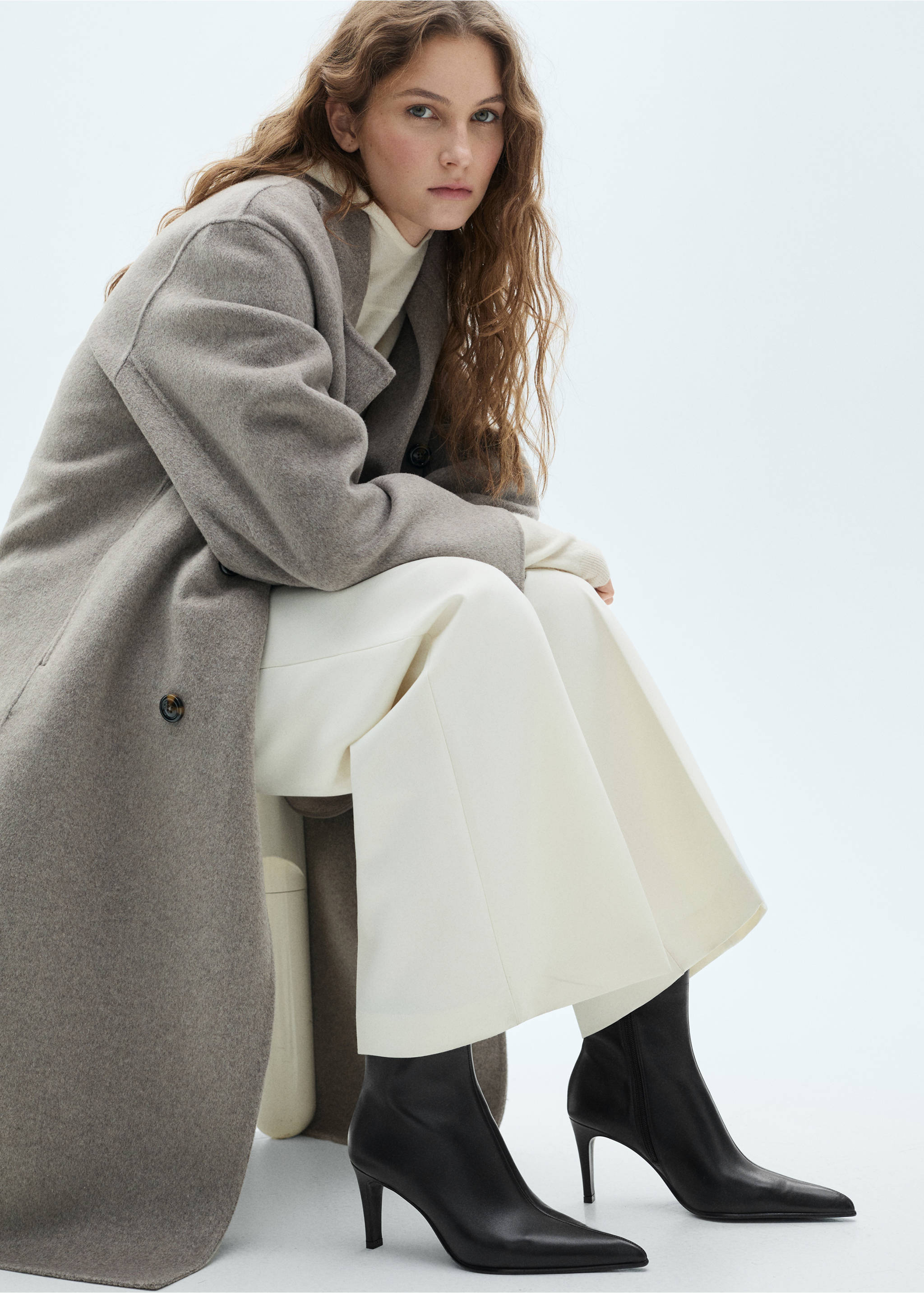 Leather pointed ankle boots - General plane, Black. Ref: 87010337-00.