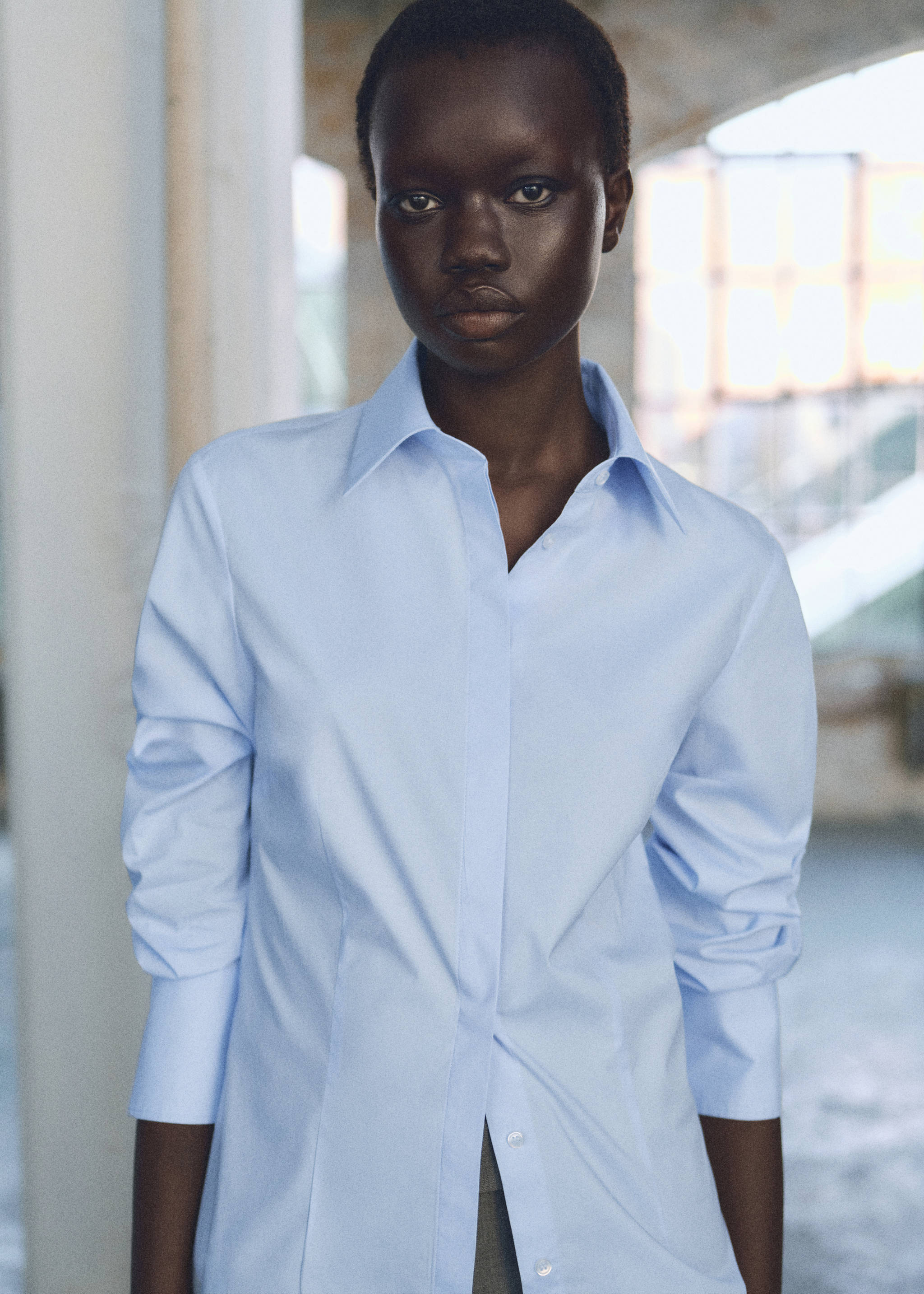 Fitted cotton shirt - General plane