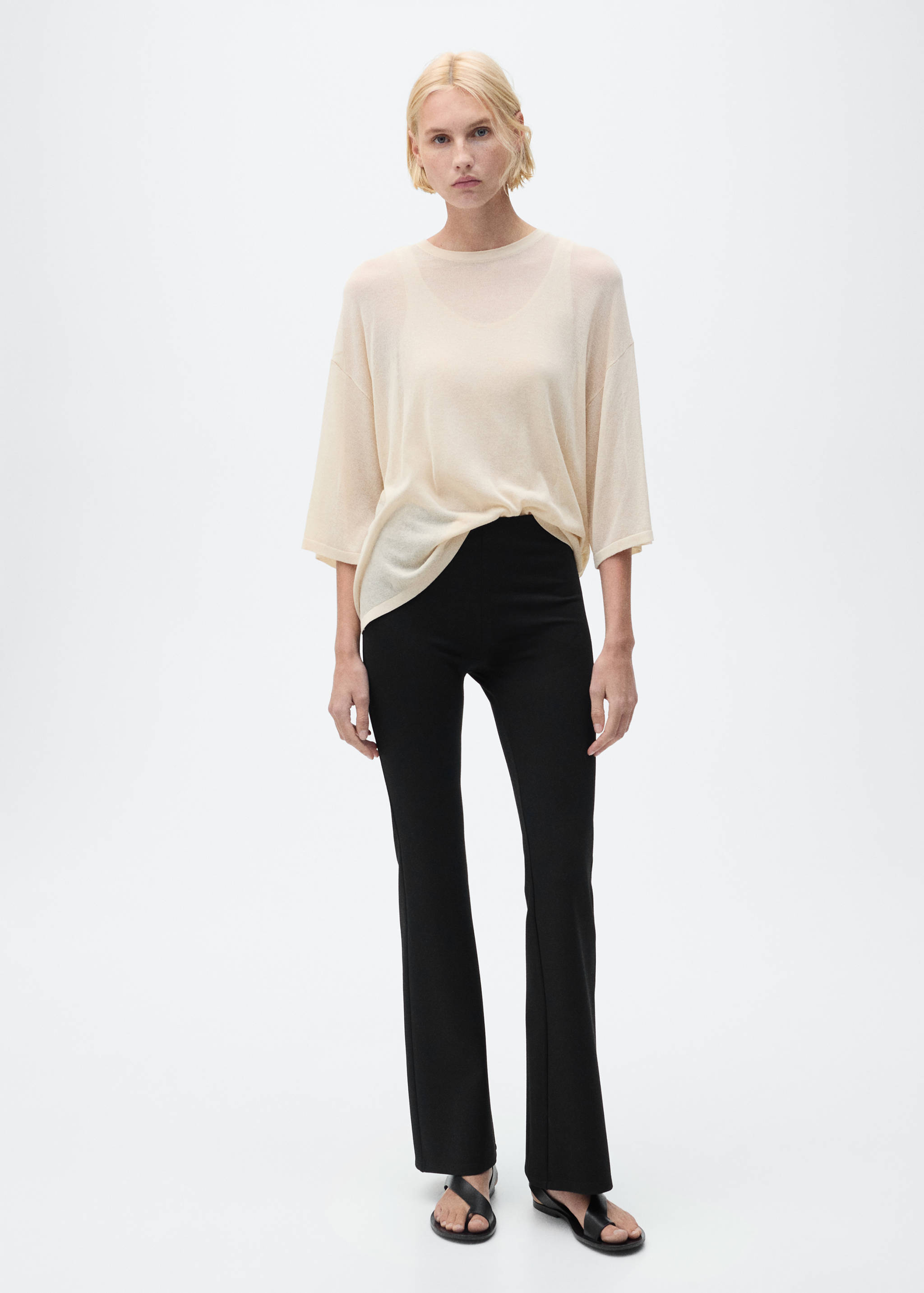 Leggings acampanados - Plano general