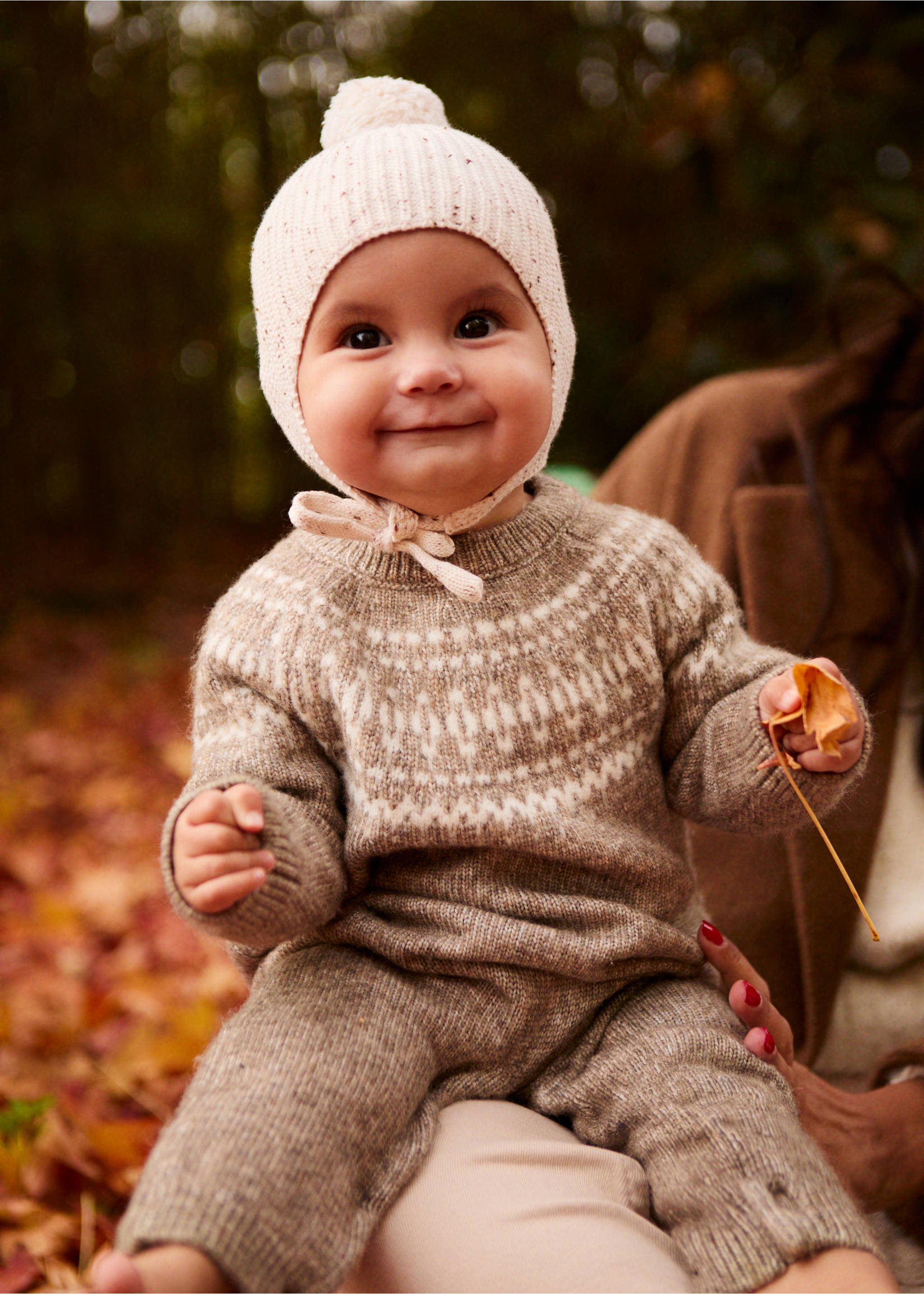 Jacquard jumpsuit - Detail van het artikel 5, Middenbruin. Ref: 87010355-00.