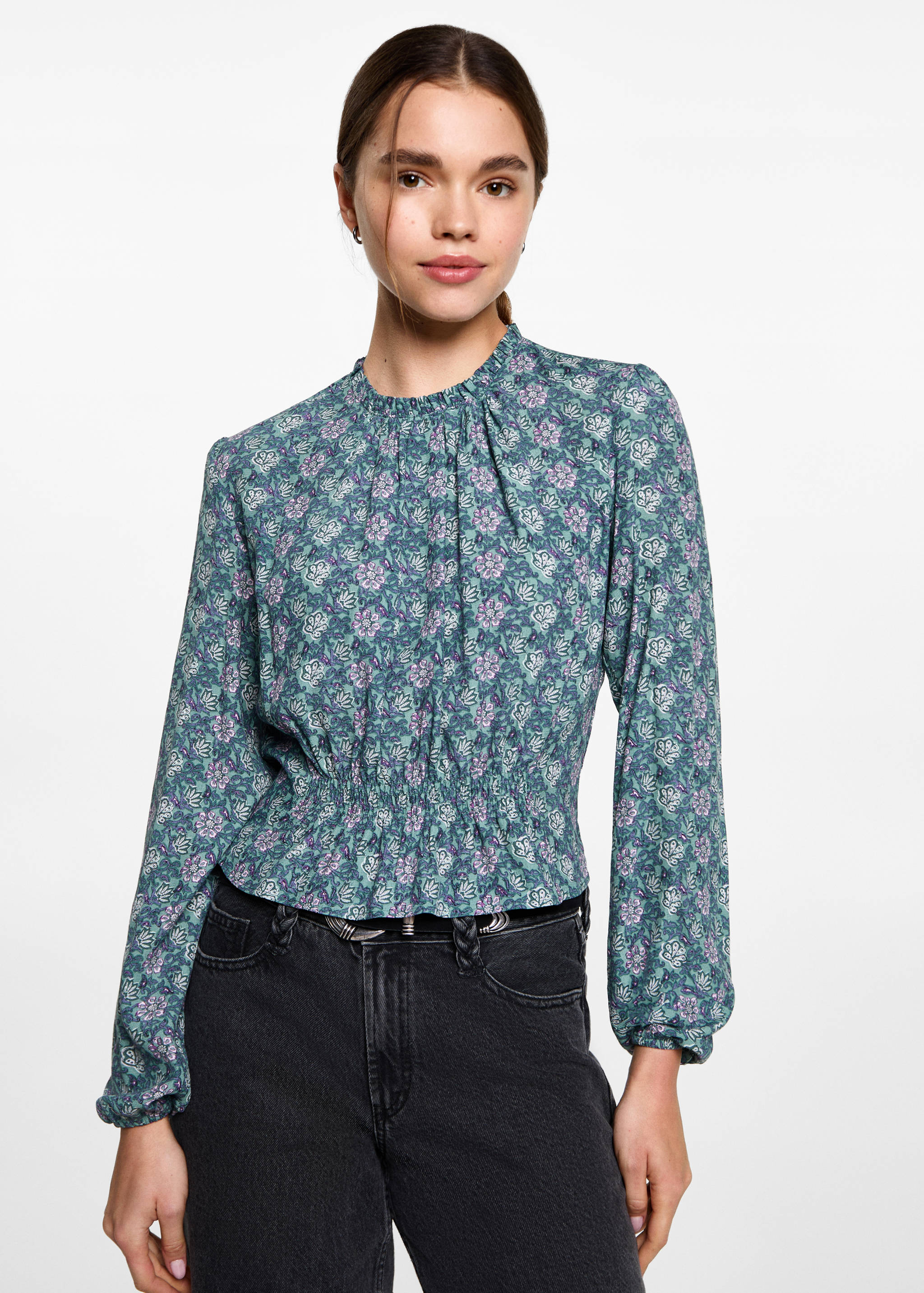 Blusa estampado floral - Plano medio