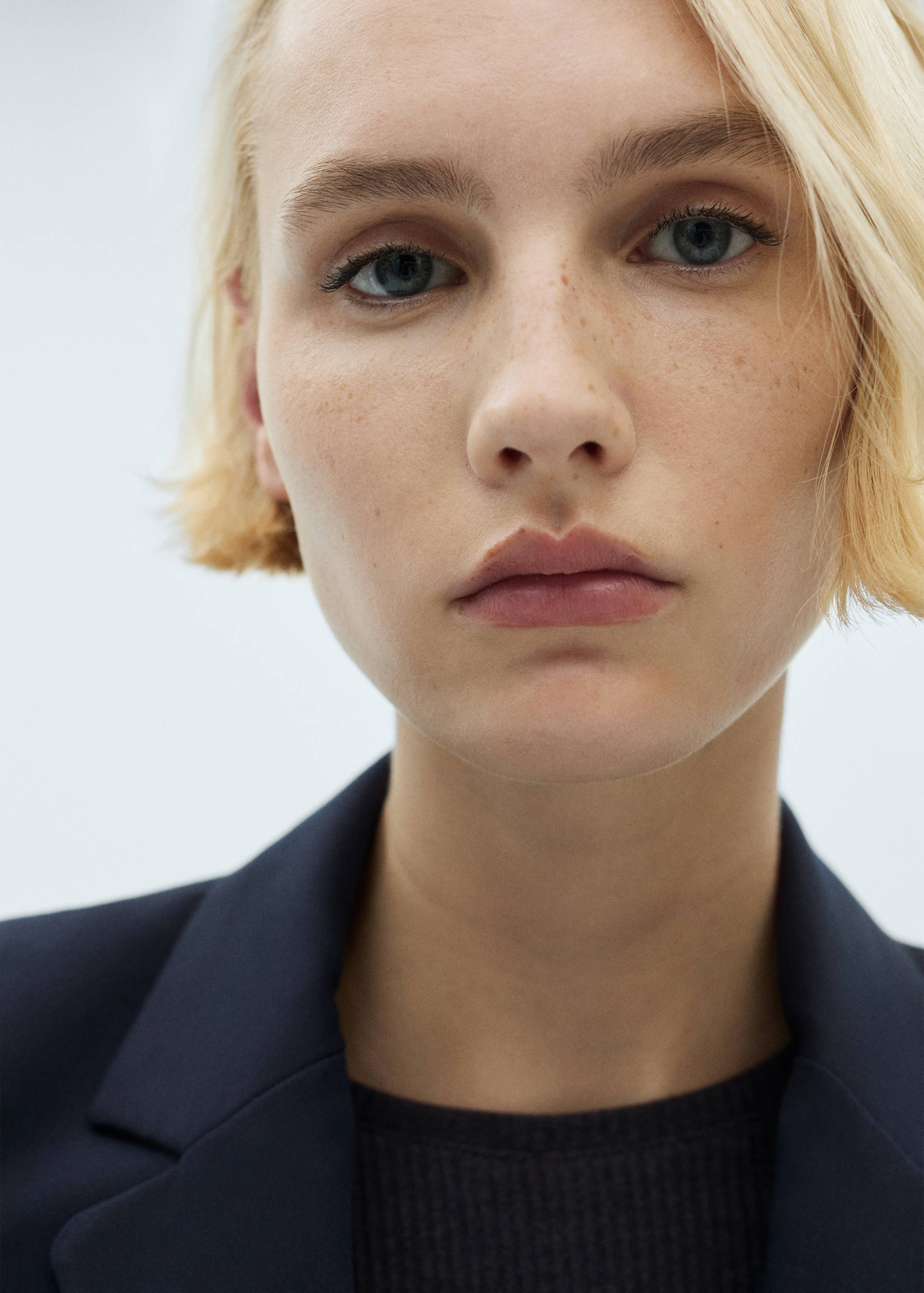 Taillierter Blazeranzug - Detail des Artikels 1