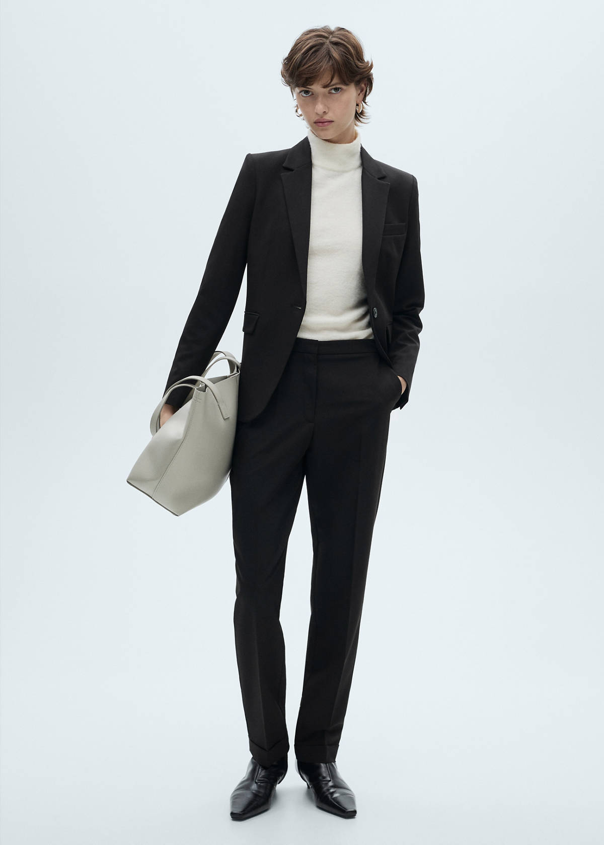 Fitted suit blazer