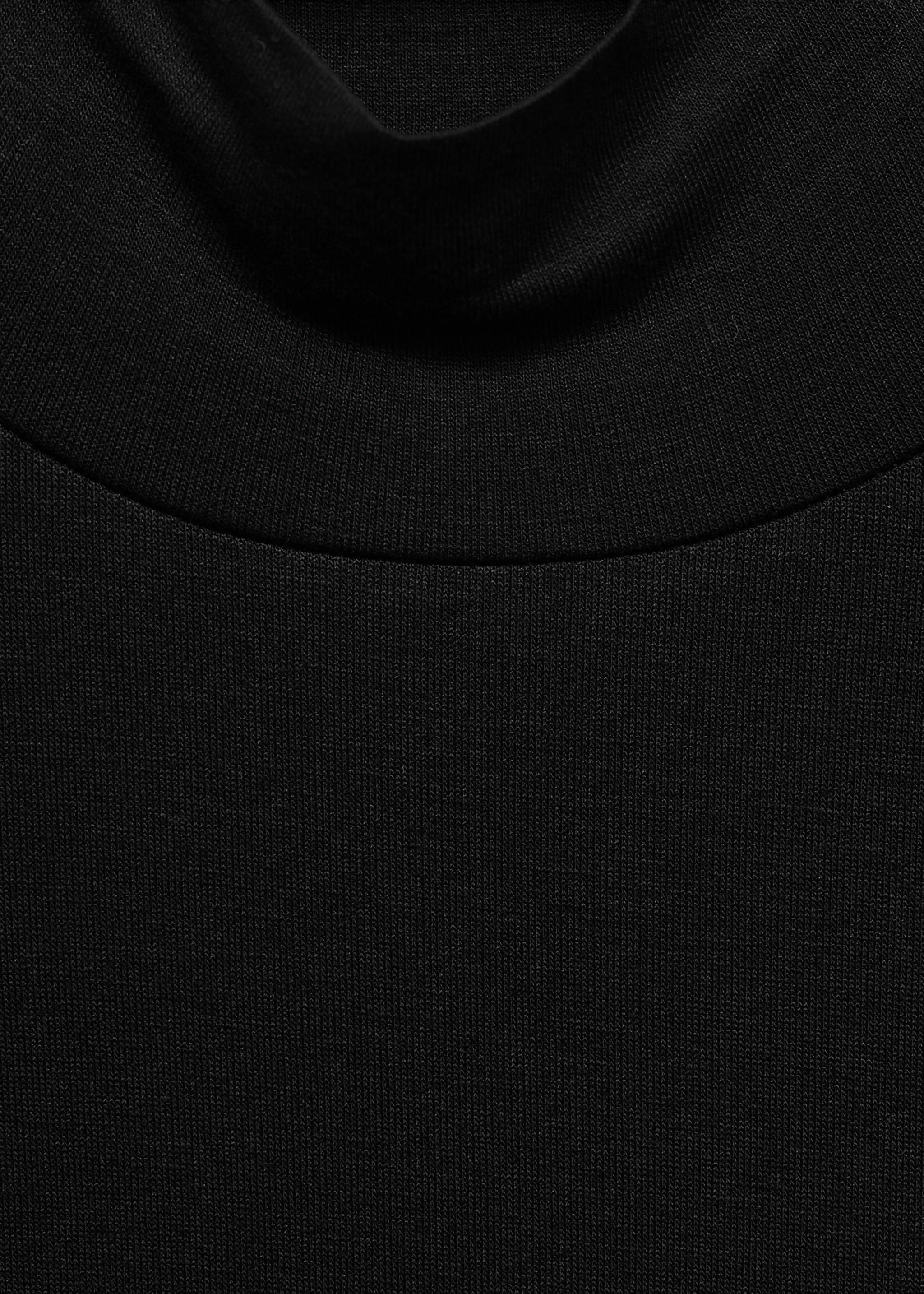 Turtleneck long-sleeved t-shirt - Details of the article 8, Black. Ref: 87010430-00.