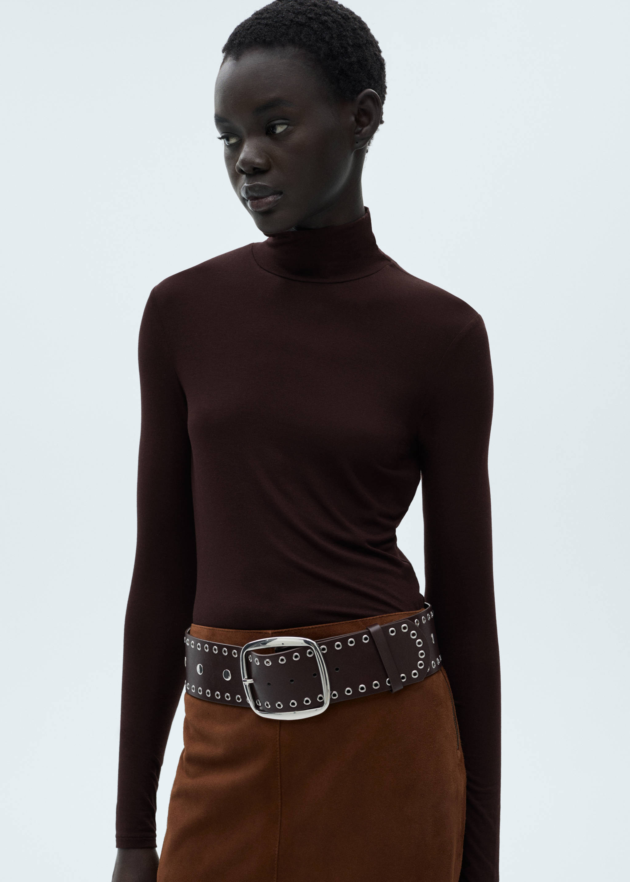 Langärmliges T-Shirt mit halbhohem Kragen - Mittlere Ansicht