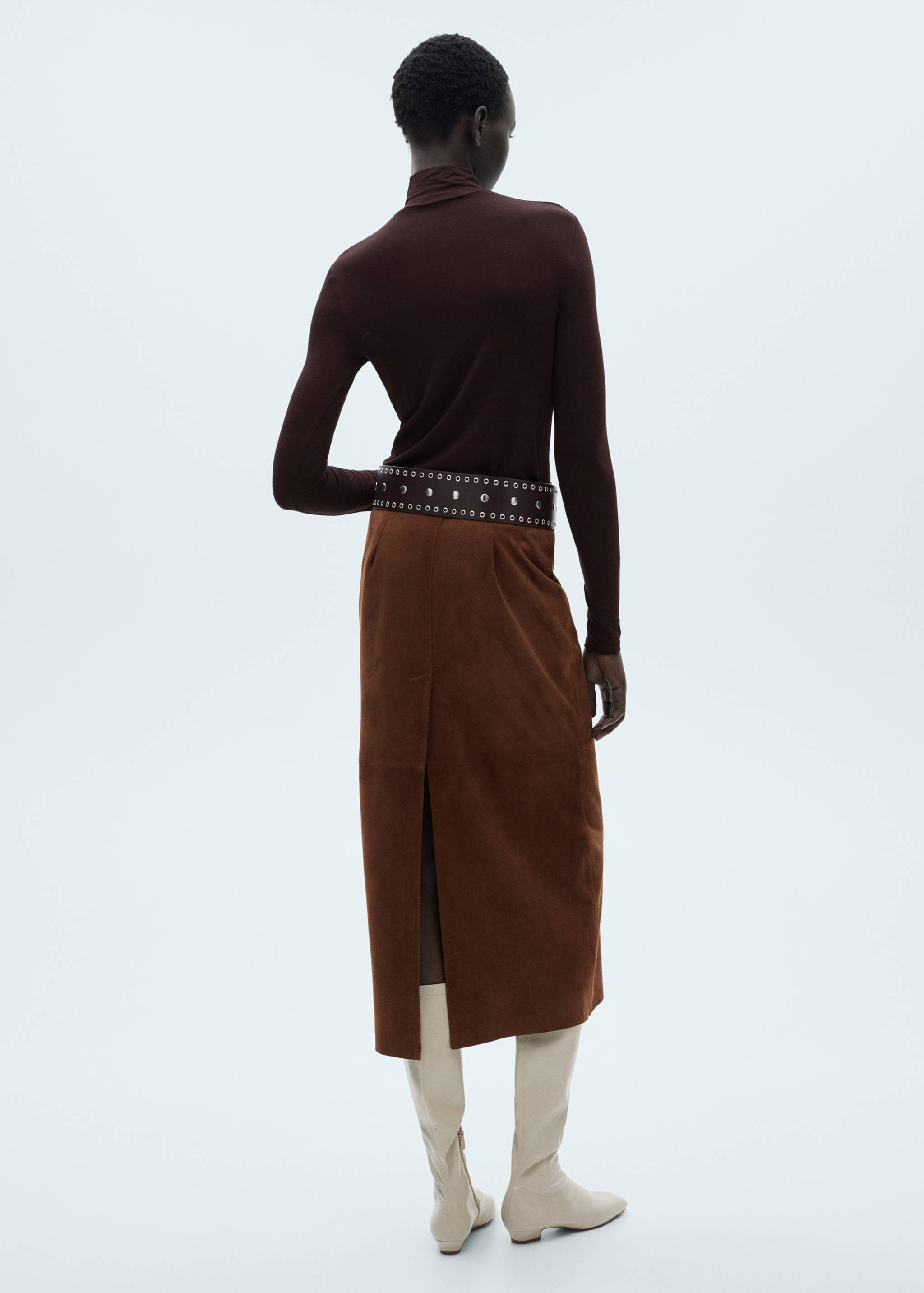 Langärmliges T-Shirt mit halbhohem Kragen - Rückseite des Artikels