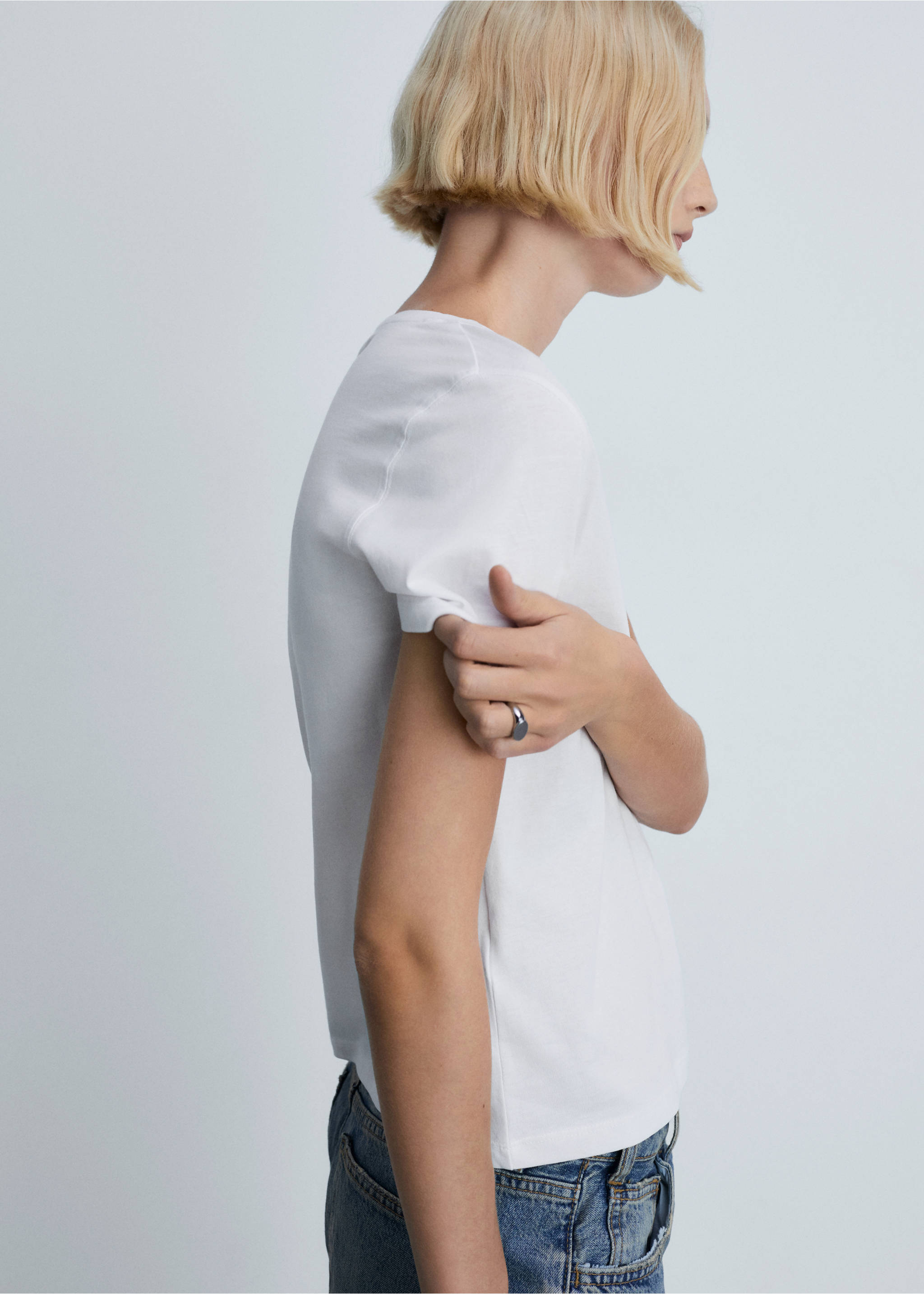 Baumwoll-T-Shirt, V-Ausschnitt - Mittlere Ansicht, Weiß. Ref: 87010436-00.