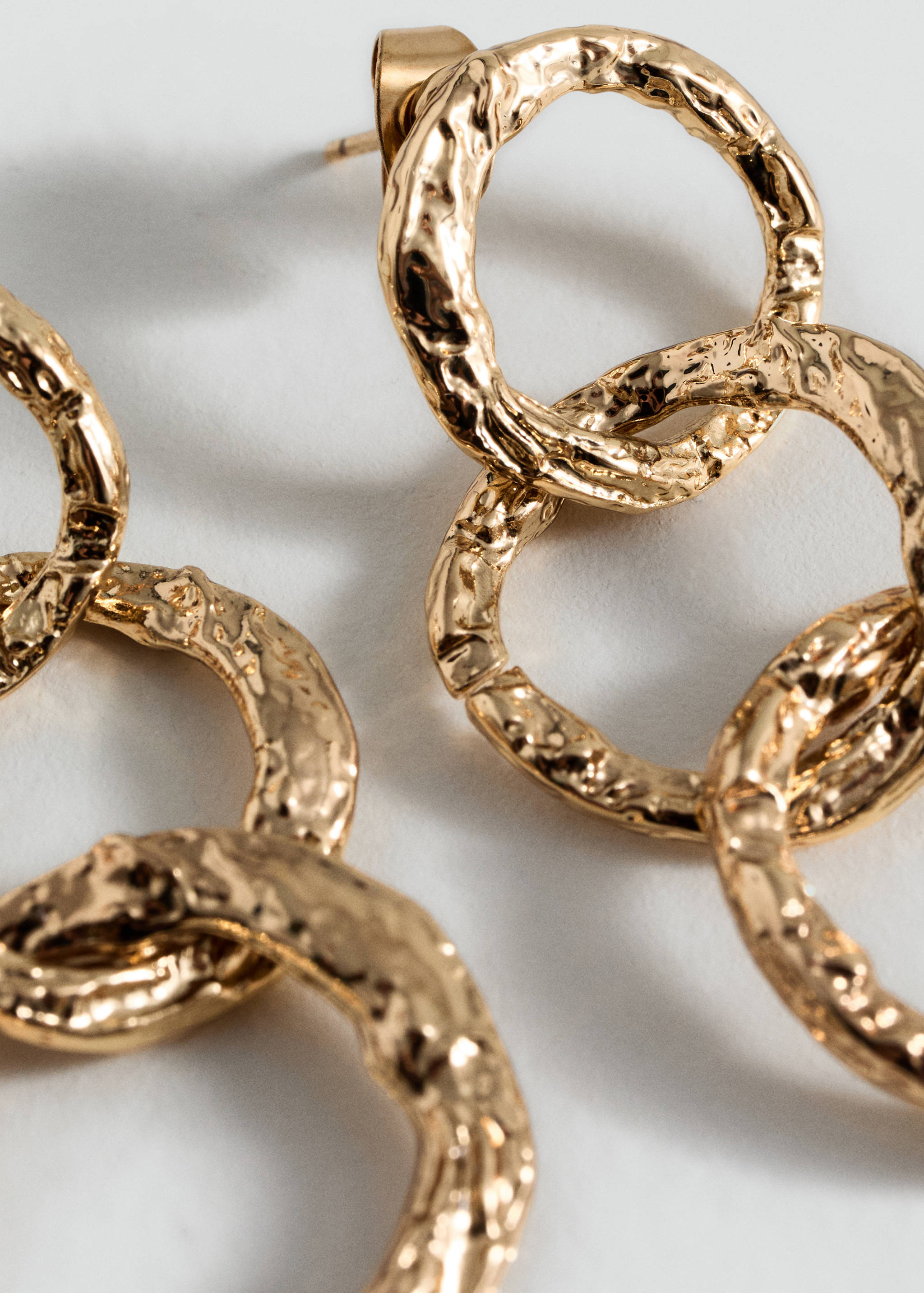 Lange Perlenkette-Ohrringe - Mittlere Ansicht