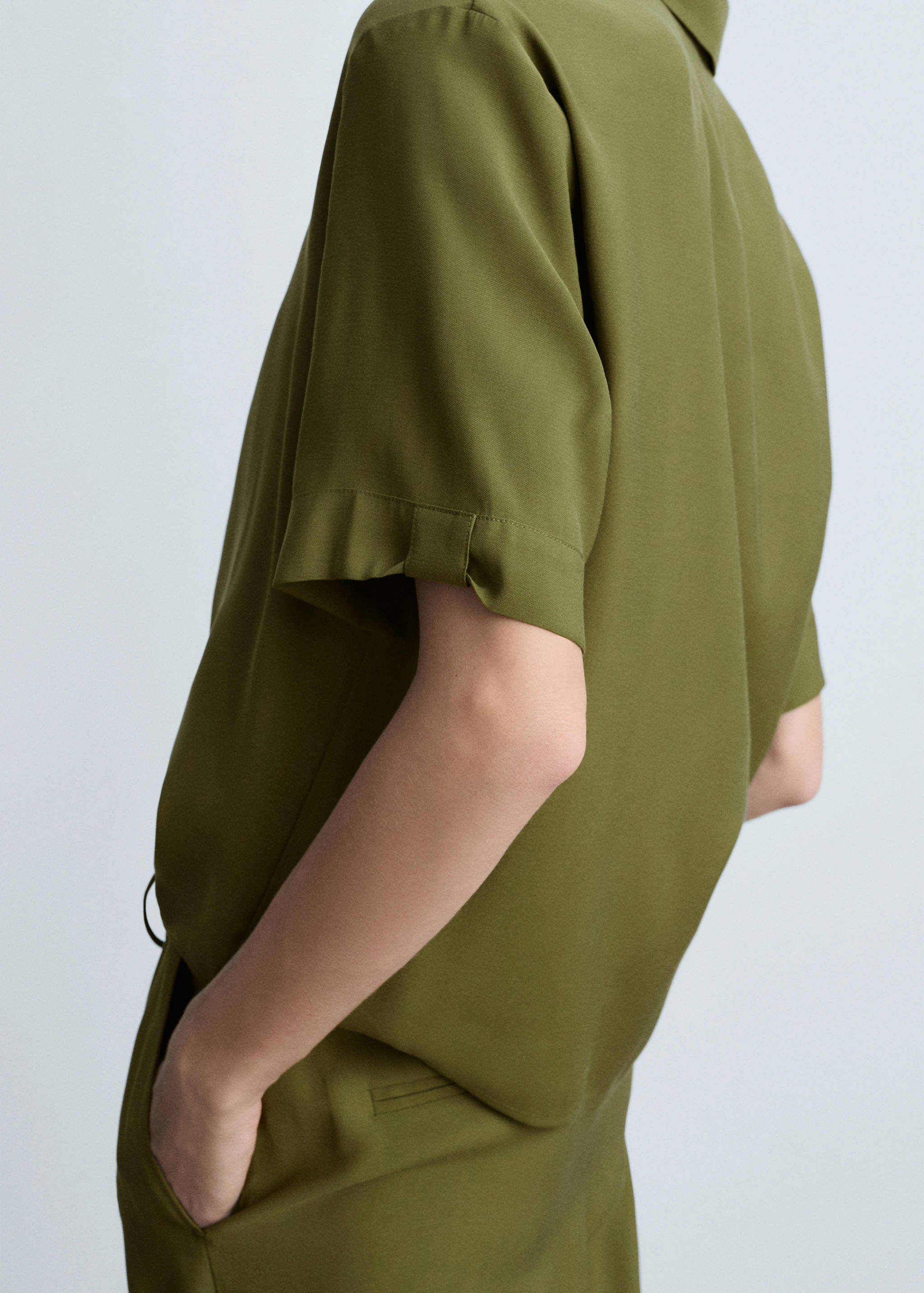 Short sleeve fluid shirt - Details of the article 6