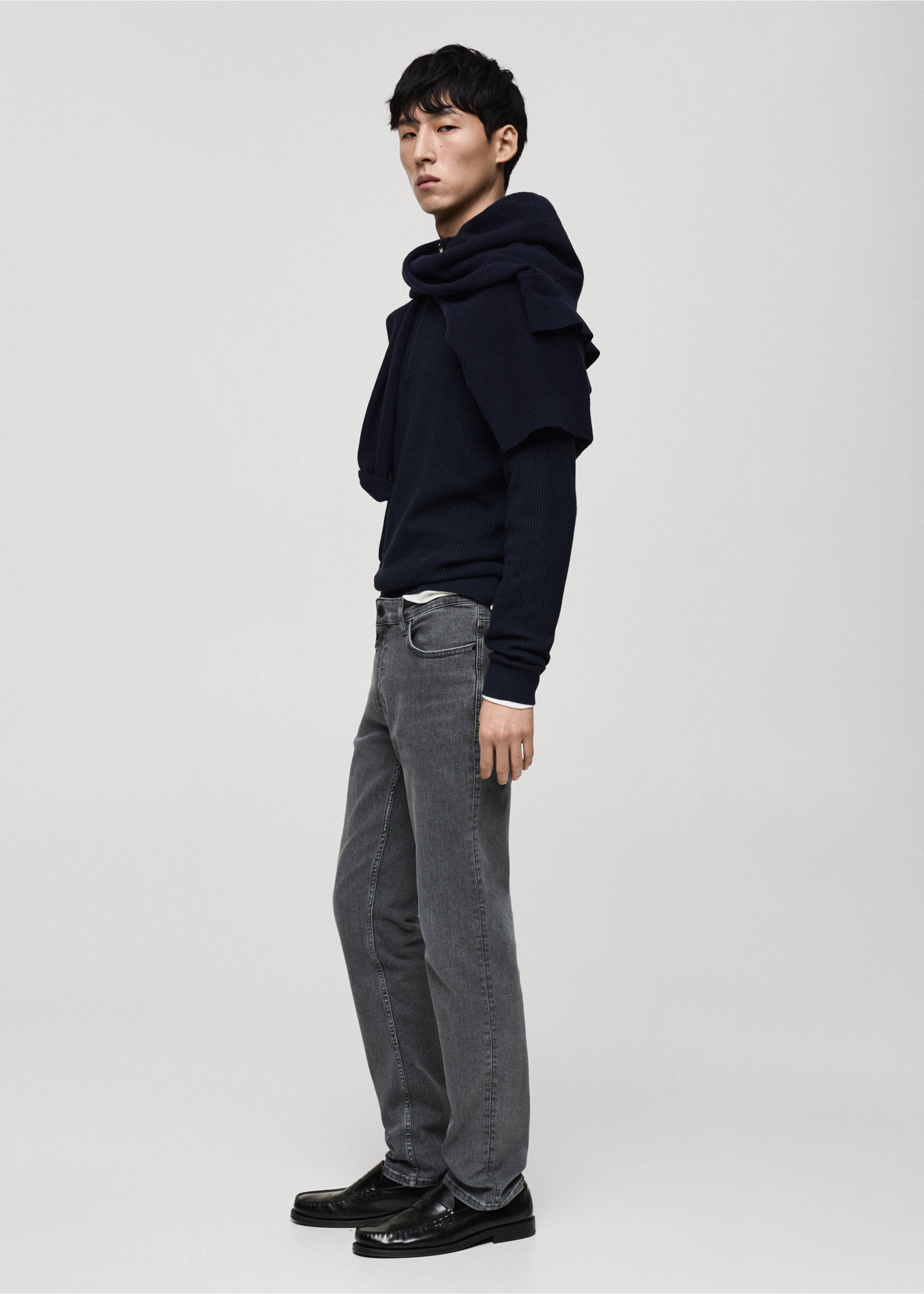 Jeans Patrick slim fit Ultra Soft Touch - Detalle del artículo 2, Gris. Ref: 87010595-00.