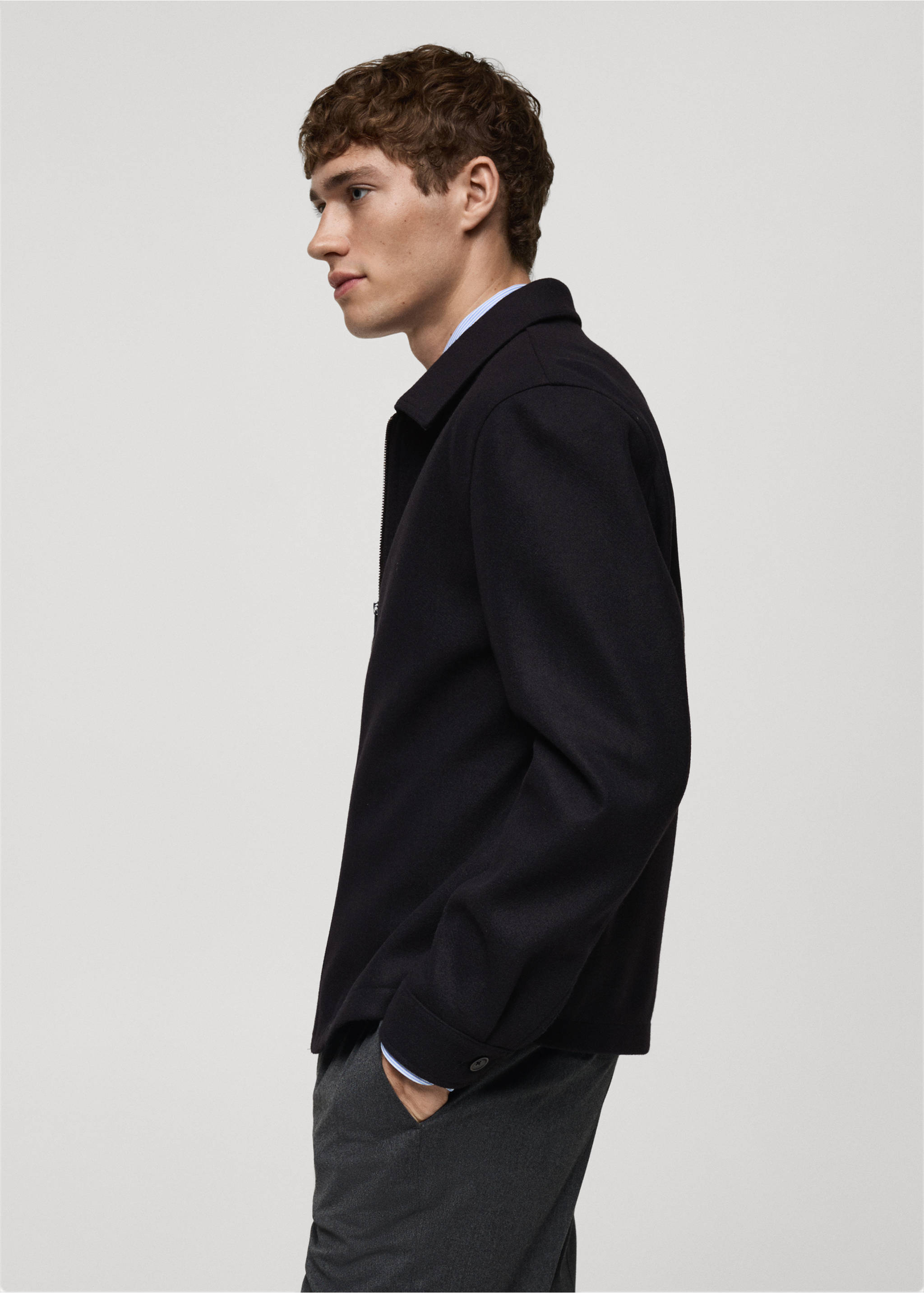 Regular-fit flannel jacket - Details of the article 2, Dark Navy. Ref: 87010597-00.