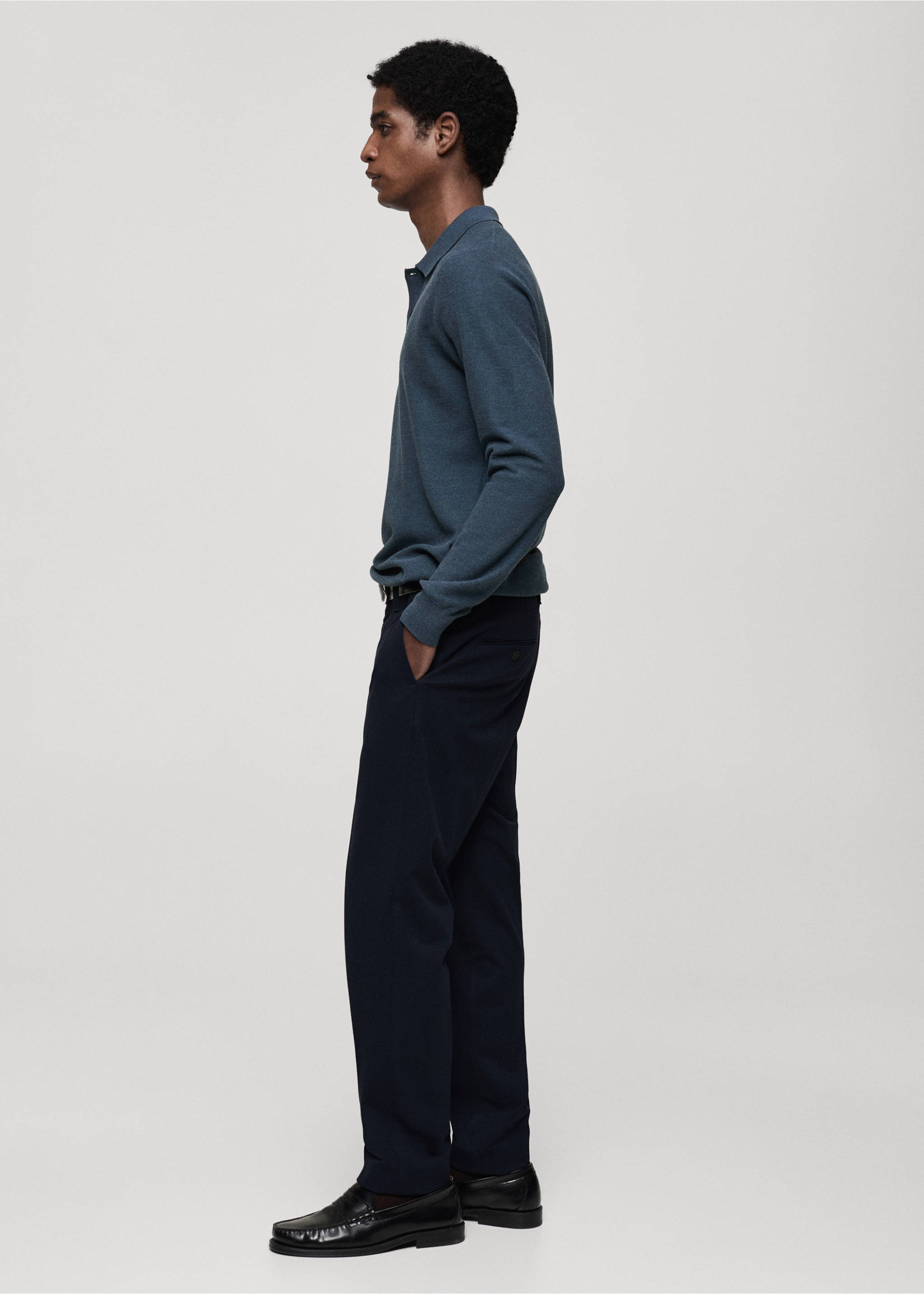 Micro-structured cotton knitted polo shirt - Details of the article 2, Indigo Blue. Ref: 87010601-00.