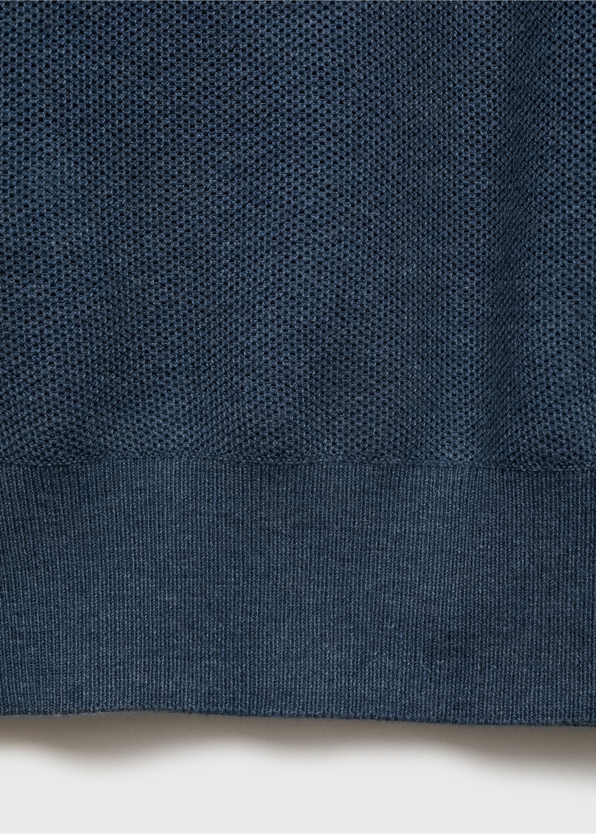 Micro-structured cotton knitted polo shirt - Details of the article 0, Indigo Blue. Ref: 87010601-00.