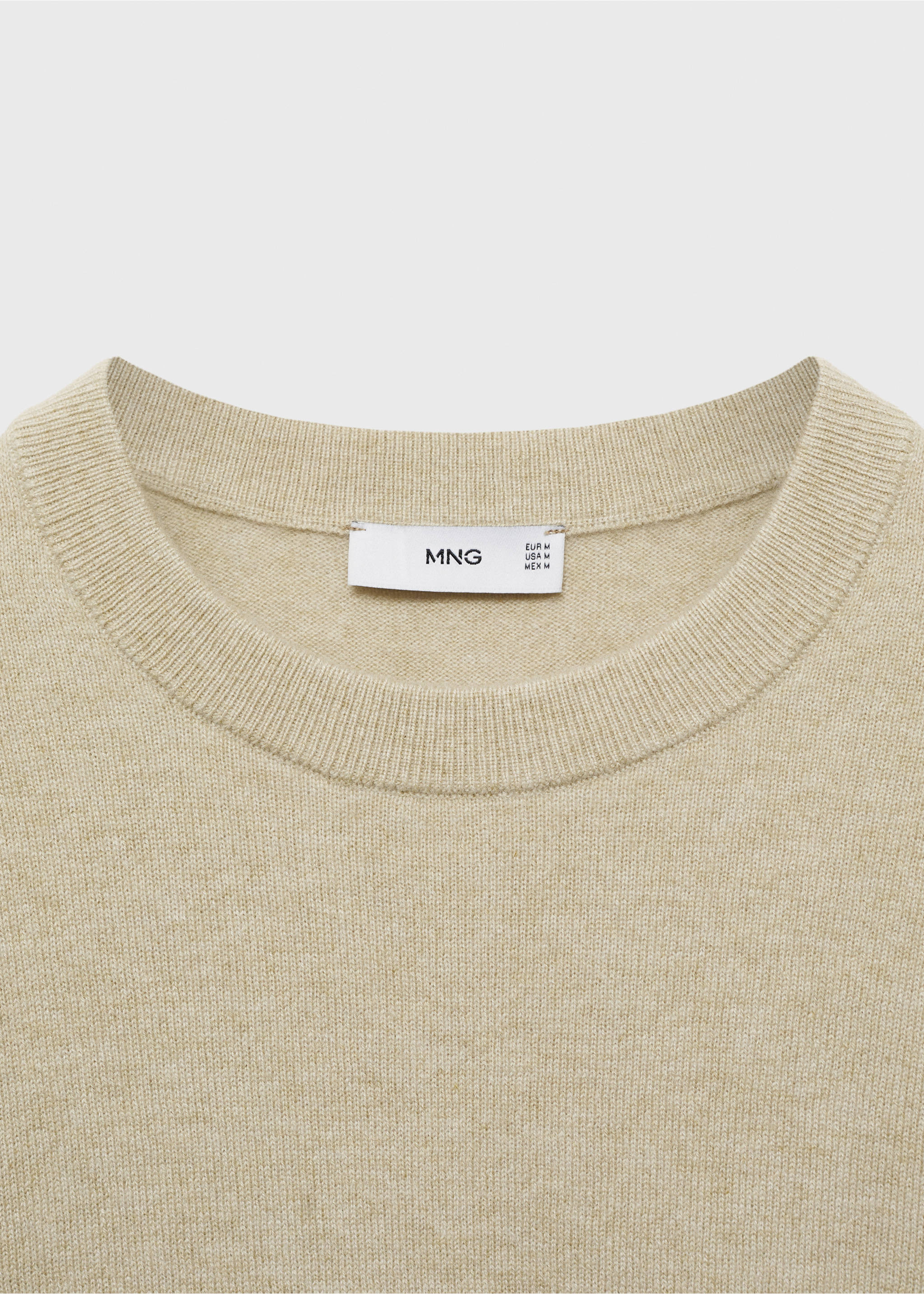 100% cashmere regular-fit sweater - Details of the article 8, Pastel Green. Ref: 87010602-00.