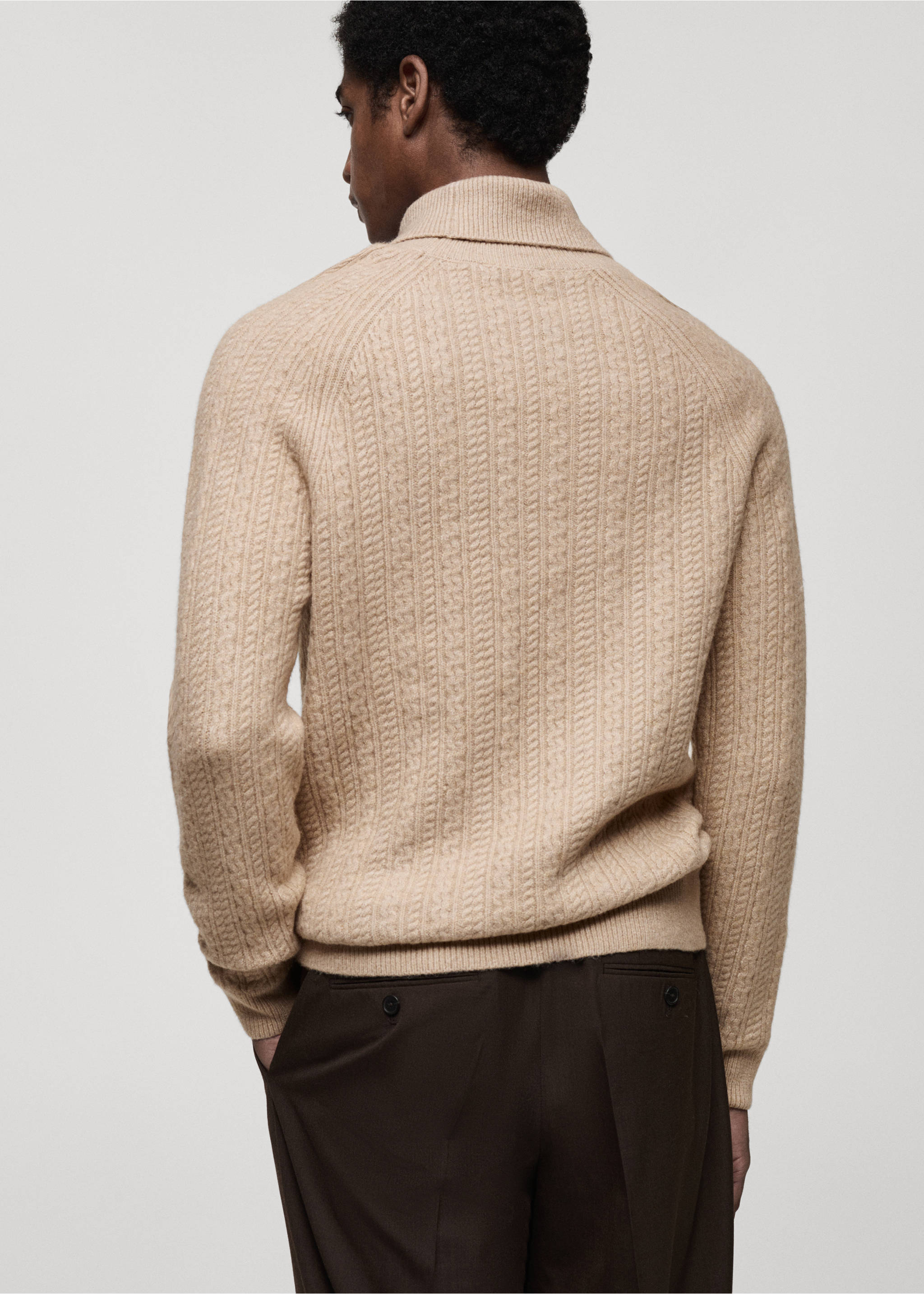 Braided knit turtleneck sweater - Reverse of the article, Beige. Ref: 87010605-00.