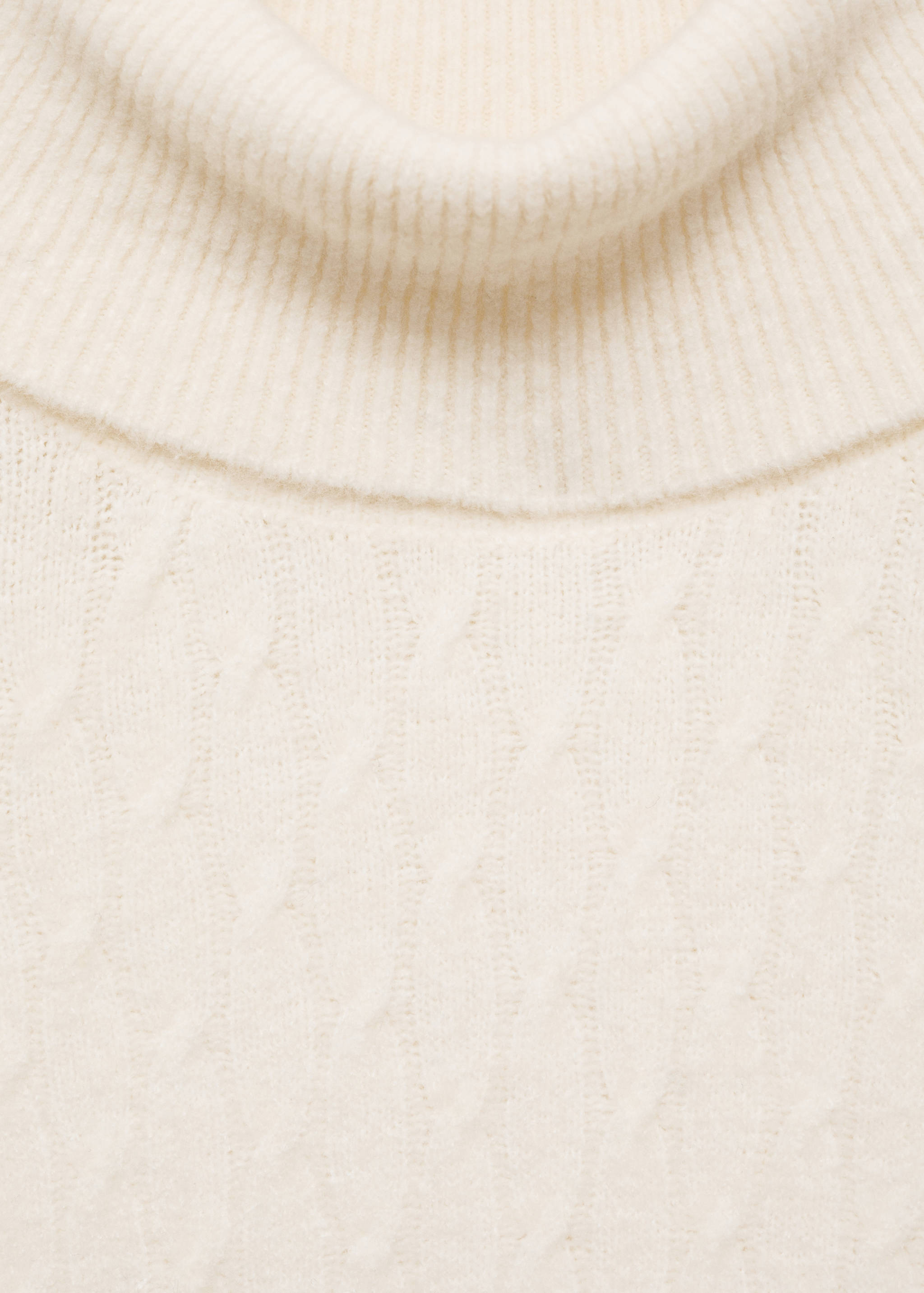 Pull maille structure col montant - Détail de l'article 8