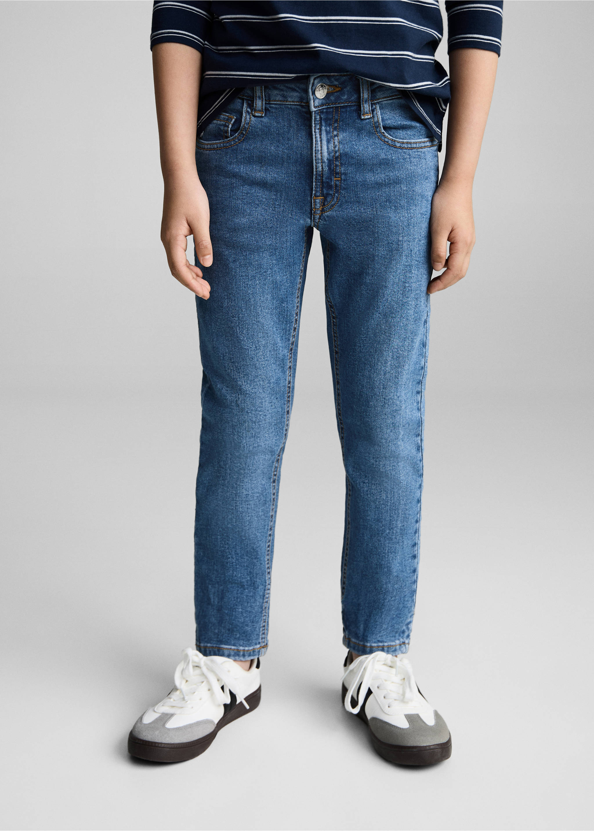 Jeans slim fit - Detalle del artículo 3, Azul medio. Ref: 87010624-00.