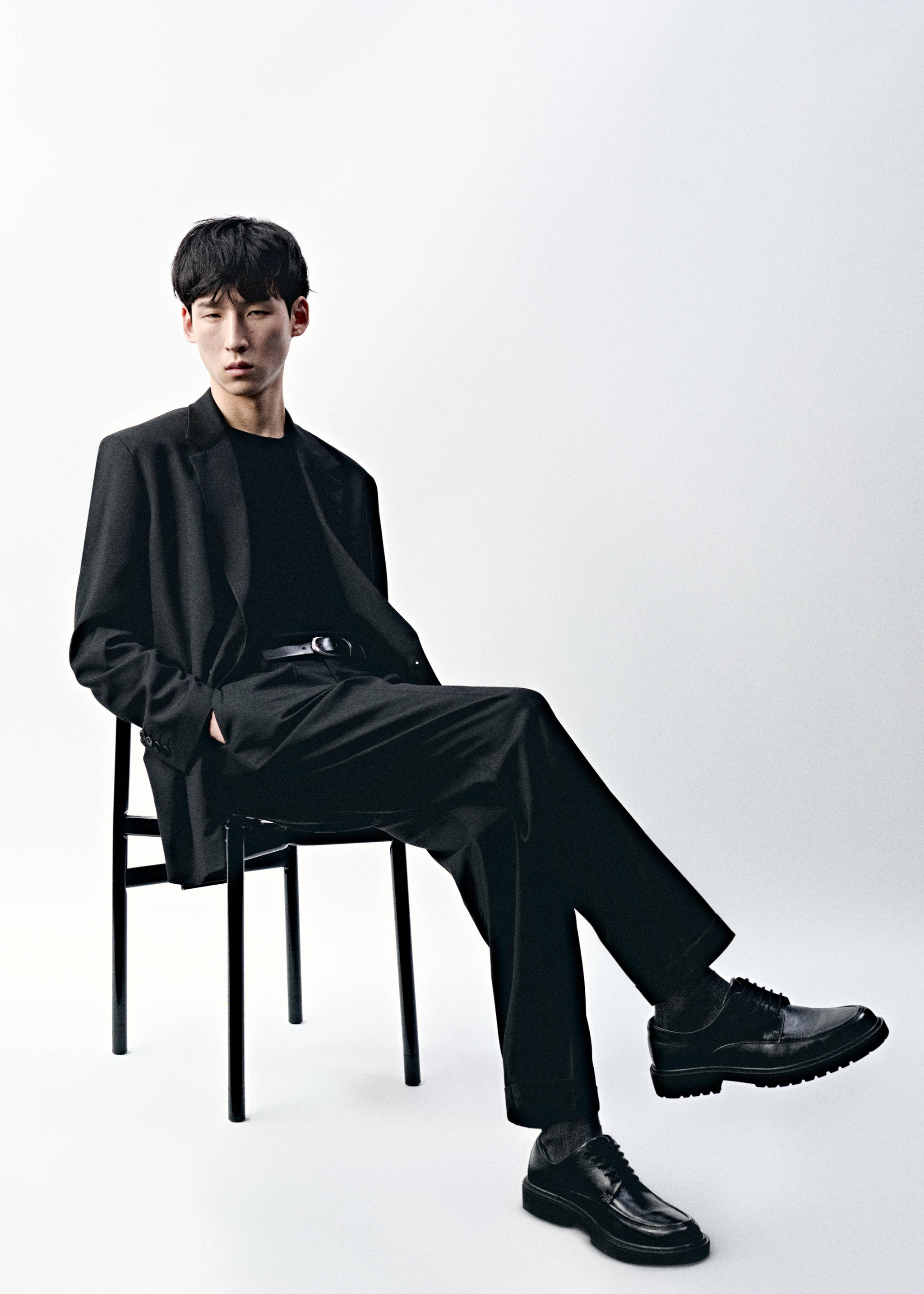 Boston regular-fit suit trousers - Details of the article 9, Black. Ref: 87010631-00.