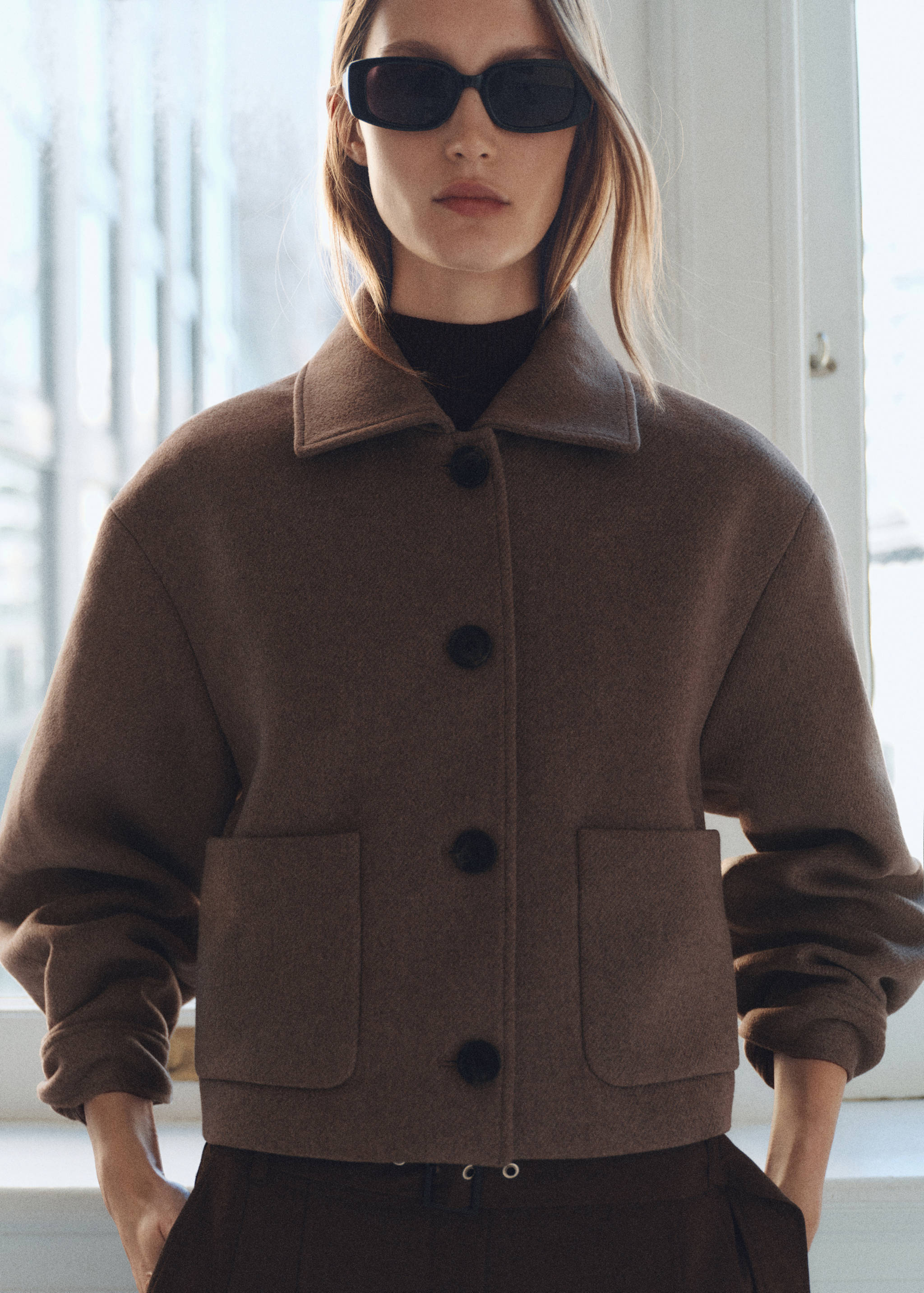 Chaqueta lana bolsillos - Plano medio