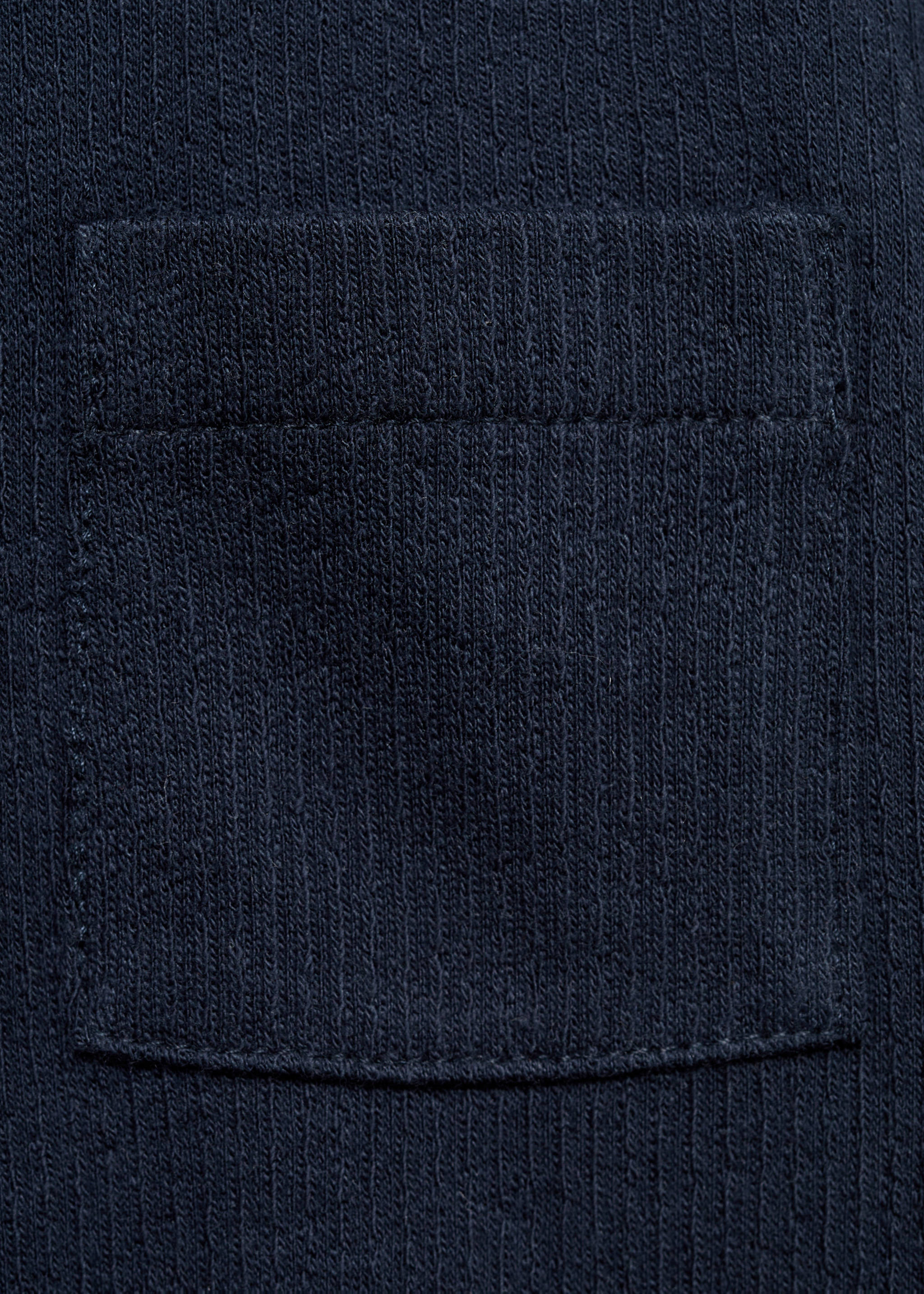 Buttoned long sleeve t-shirt - Details of the article 0