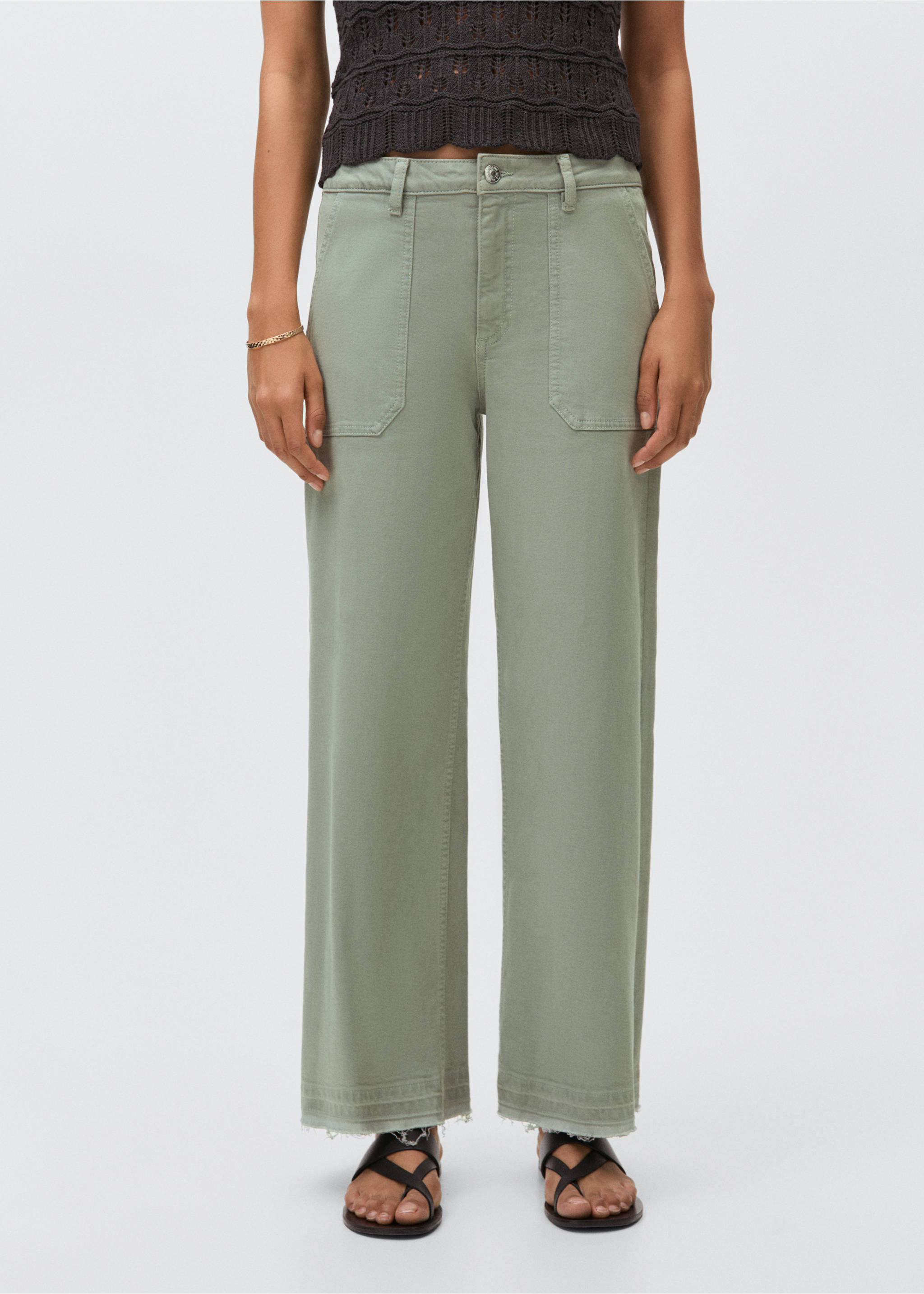 Culotte trousers with pockets - Medium plane, Pastel Green. Ref: 87011050-00.