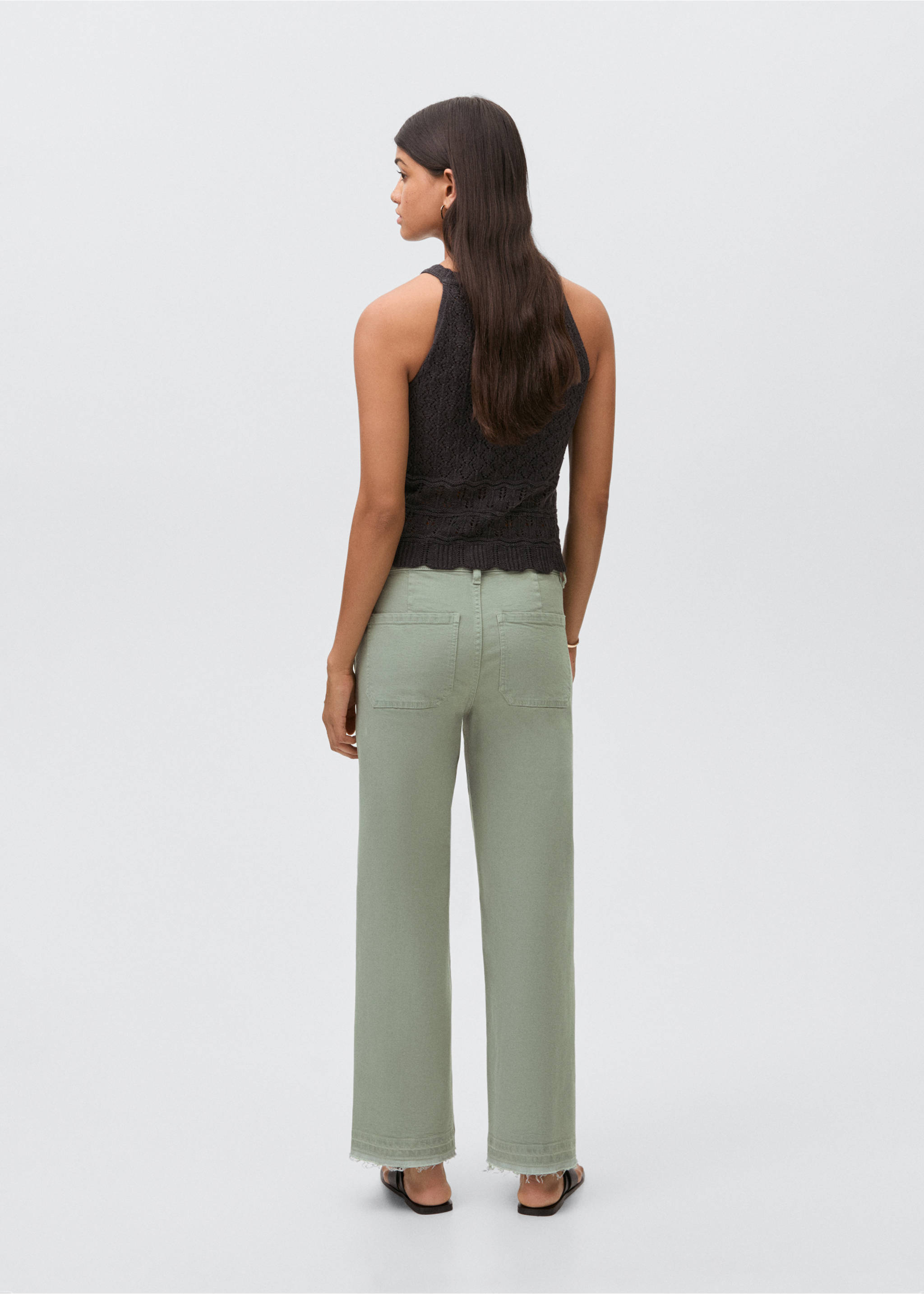 Culotte trousers with pockets - Reverse of the article, Pastel Green. Ref: 87011050-00.