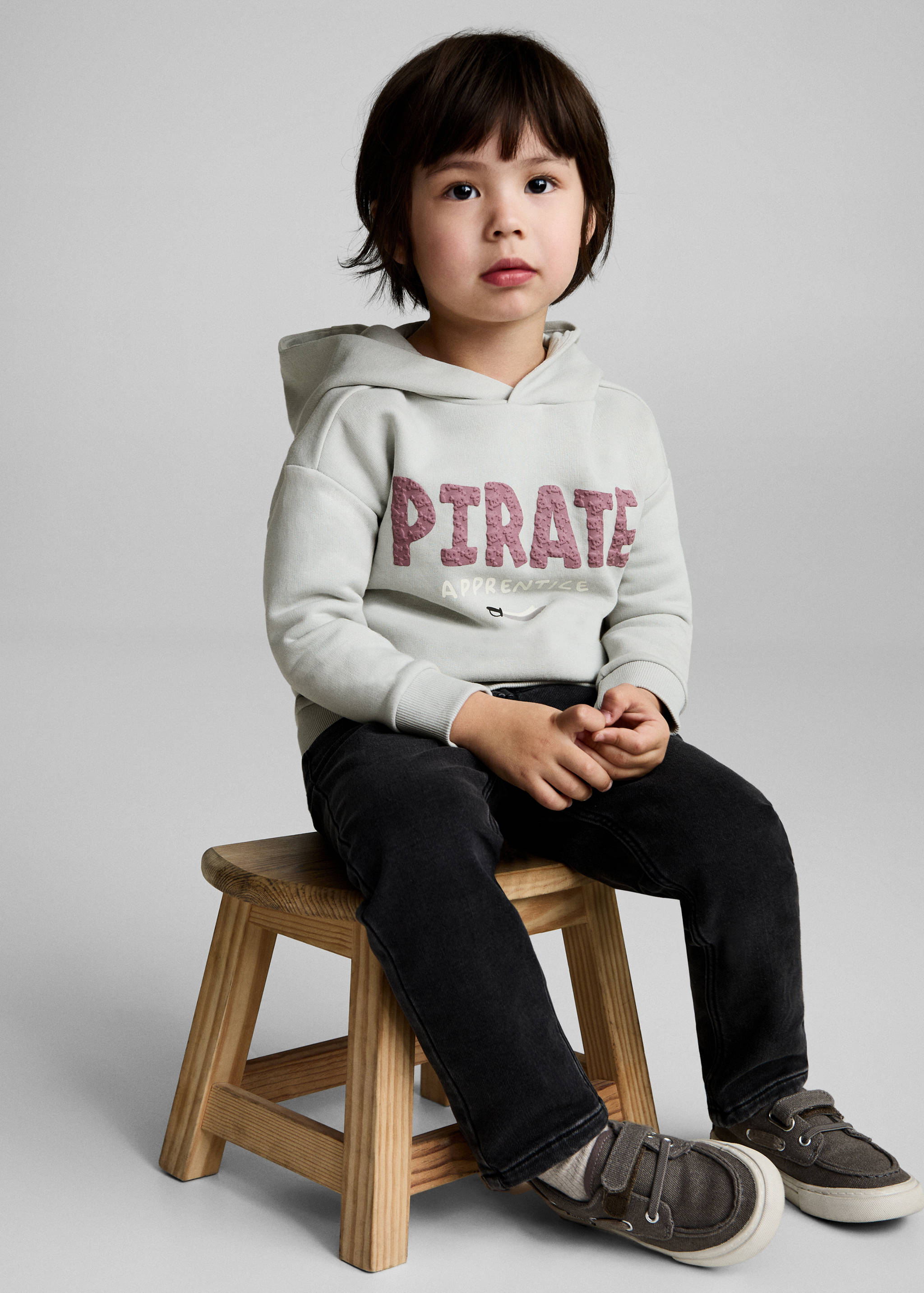 Embossed design sweatshirt - Details of the article 2