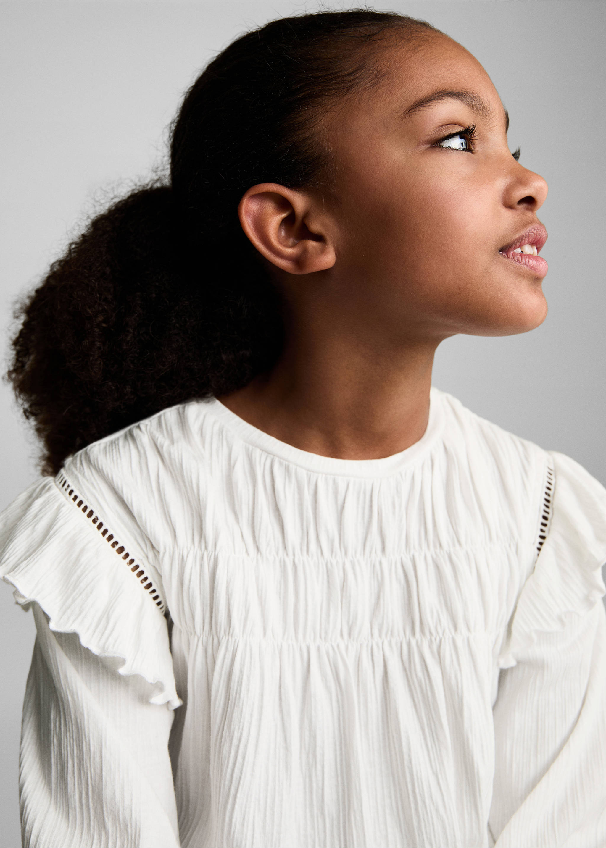 Ruffled sleeve T-shirt - Details of the article 1, Off White. Ref: 87011512-00.