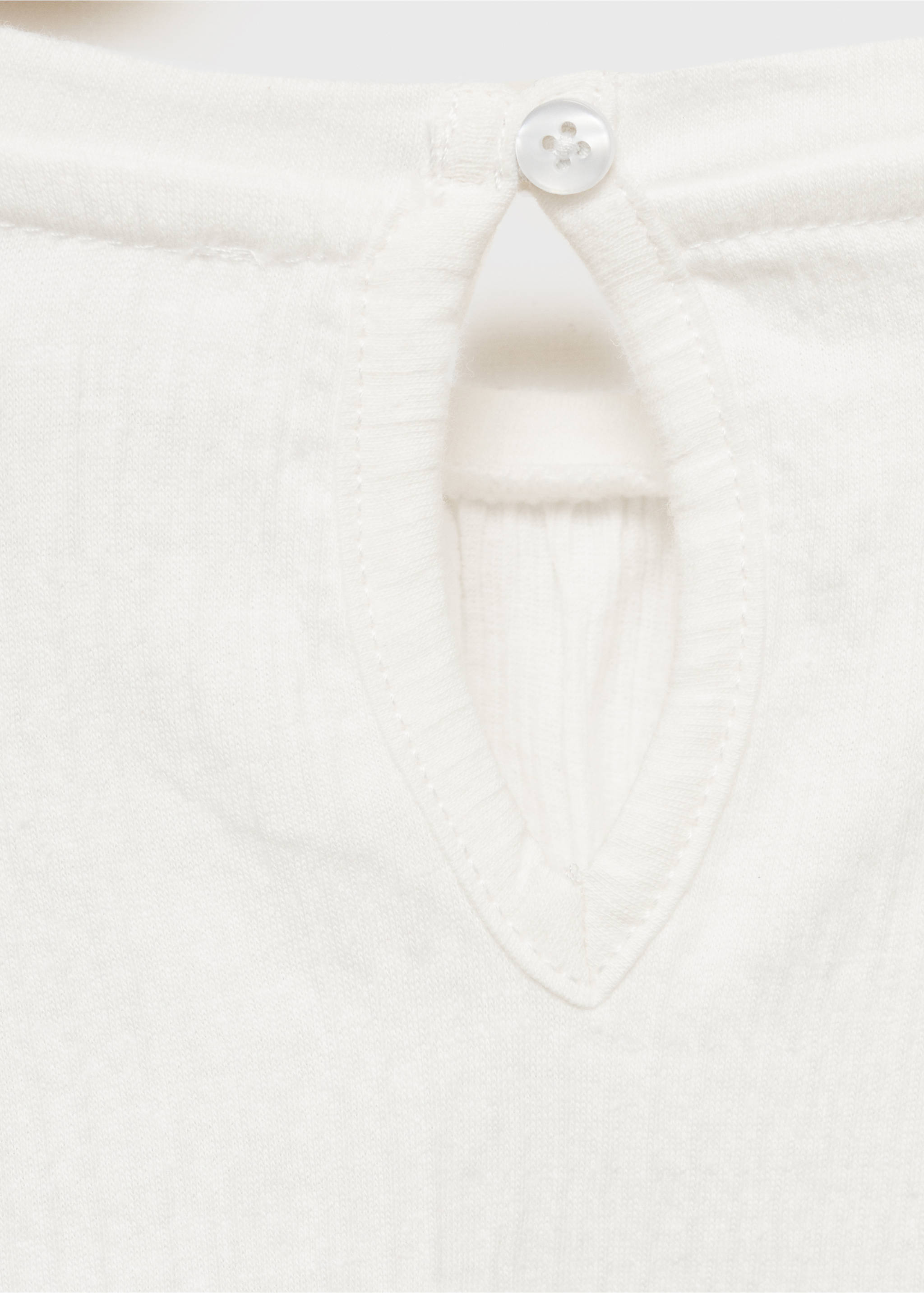 Ruffled sleeve T-shirt - Details of the article 0, Off White. Ref: 87011512-00.