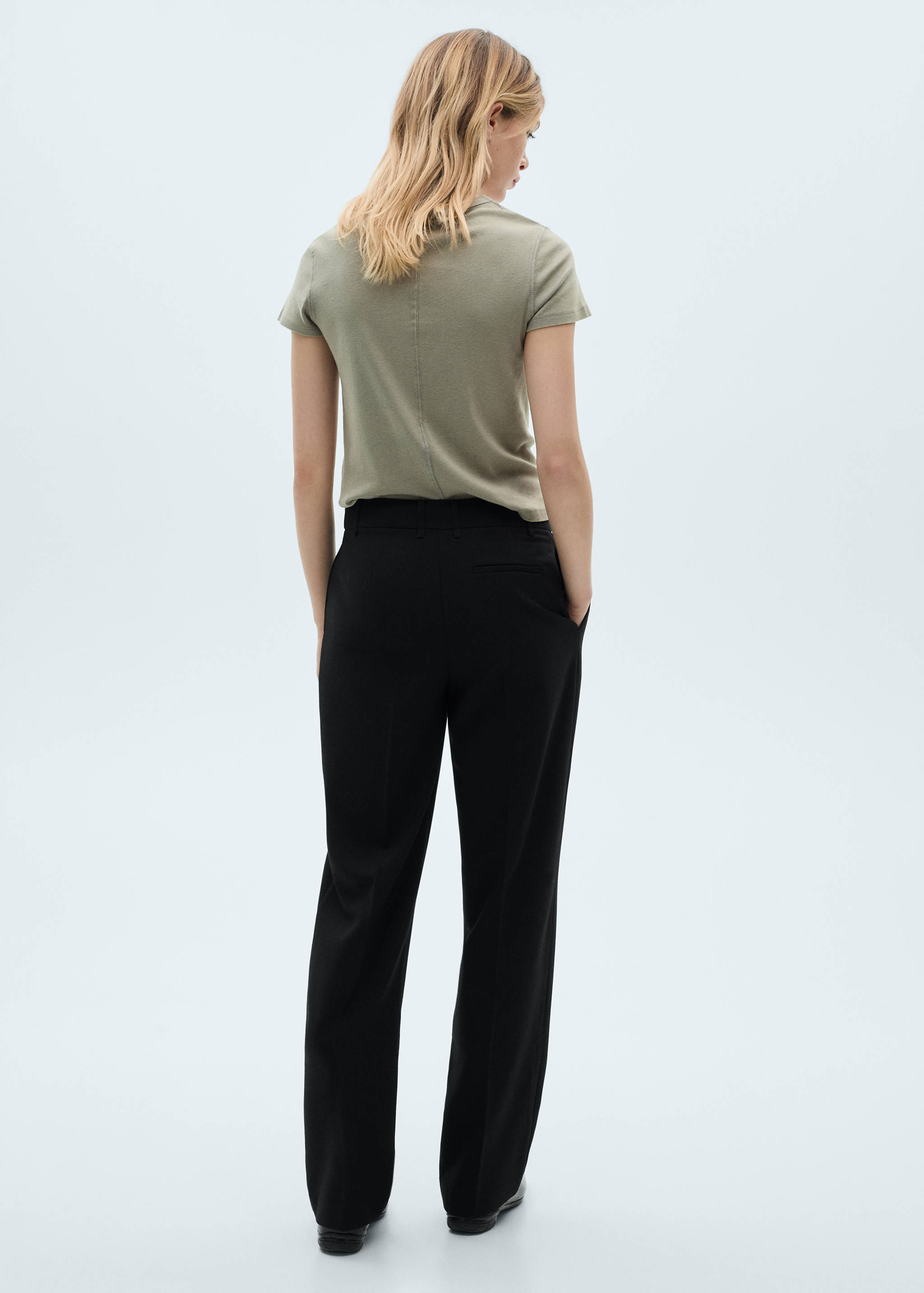 Straight-fit pleated trousers - Reverse of the article