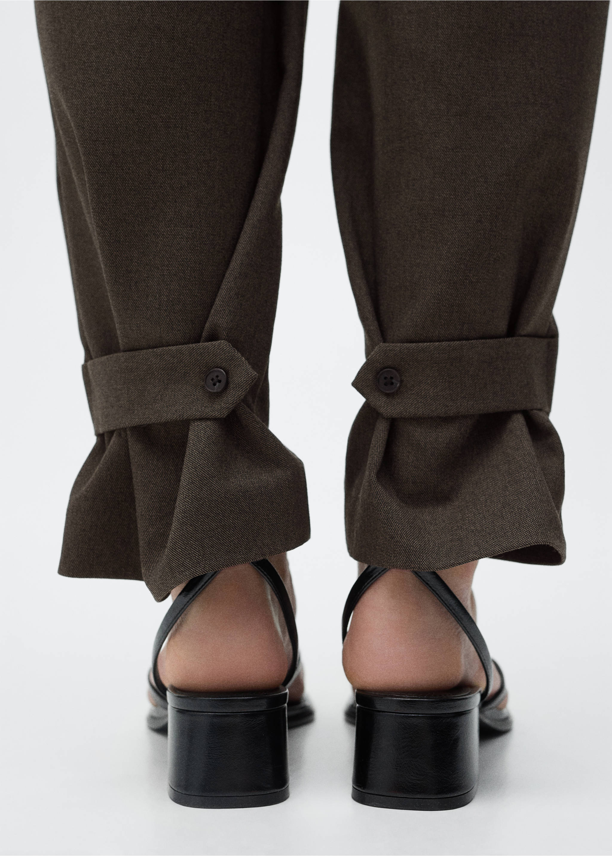 Buttoned-hem wide leg trousers - Details of the article 6, Brown. Ref: 87011515-00.