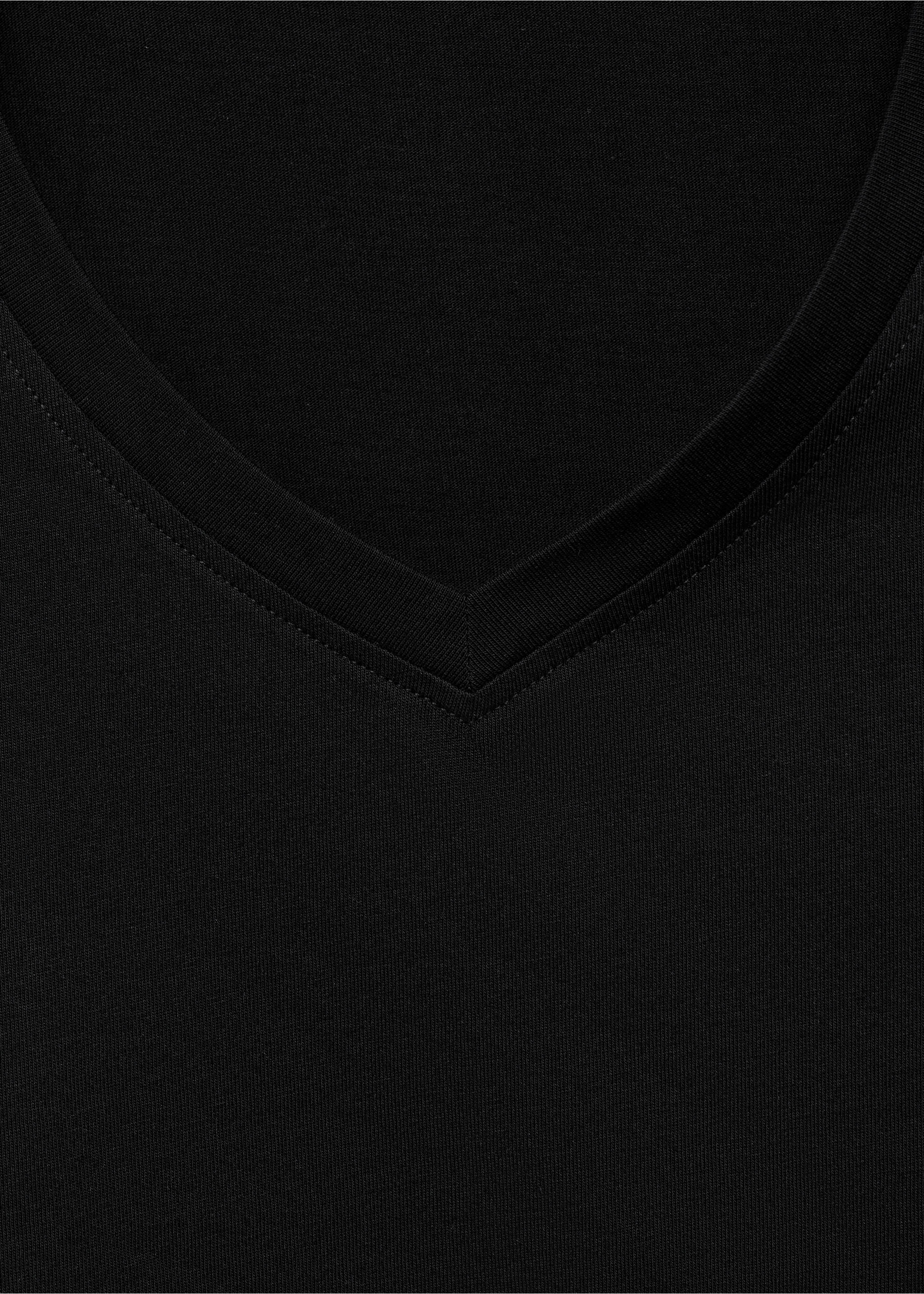 V-neck T-shirt - Details of the article 8, Black. Ref: 87011518-00.