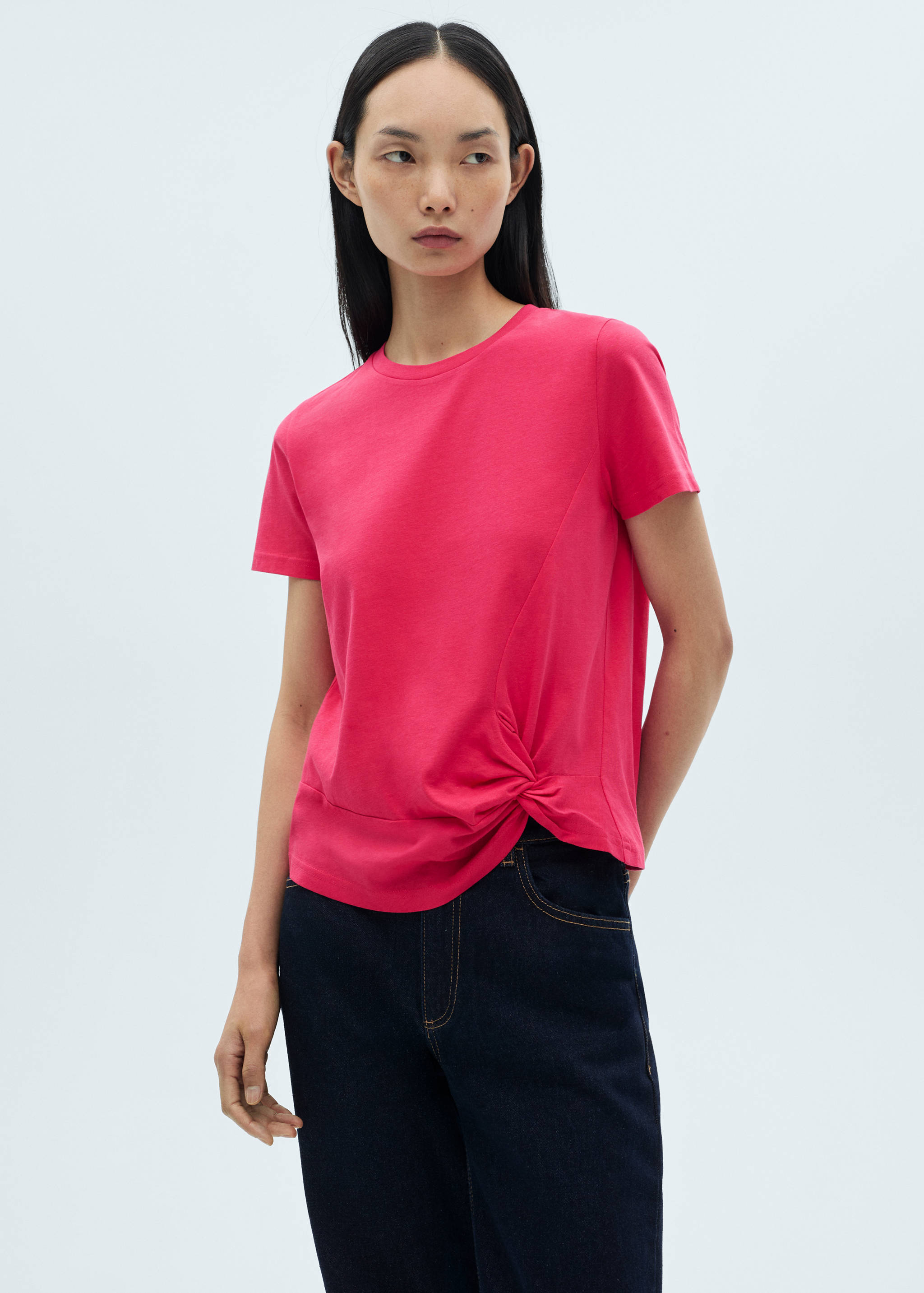 Cotton t-shirt with knot detail - Medium plane