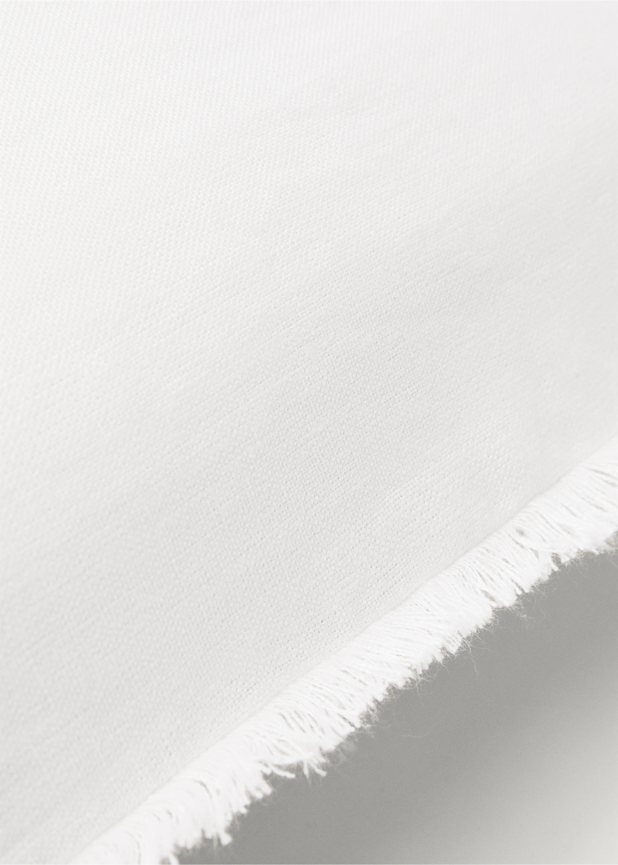 Housse de coussin lin à franges 50x50 cm - Détail de l'article 1, Blanc cassé. Ref: 87012899-00.