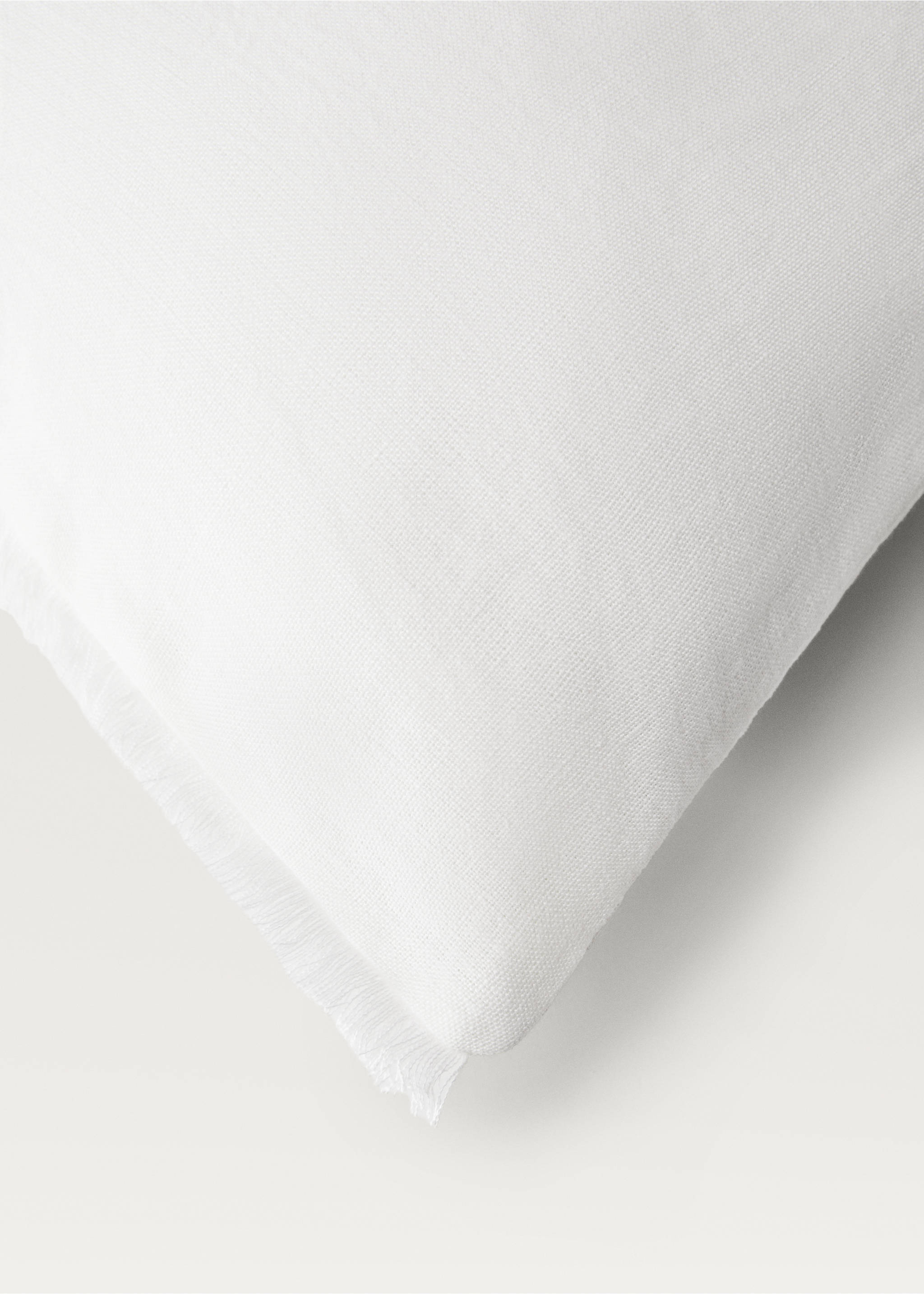 Housse de coussin lin à franges 50x50 cm - Détail de l'article 2, Blanc cassé. Ref: 87012899-00.